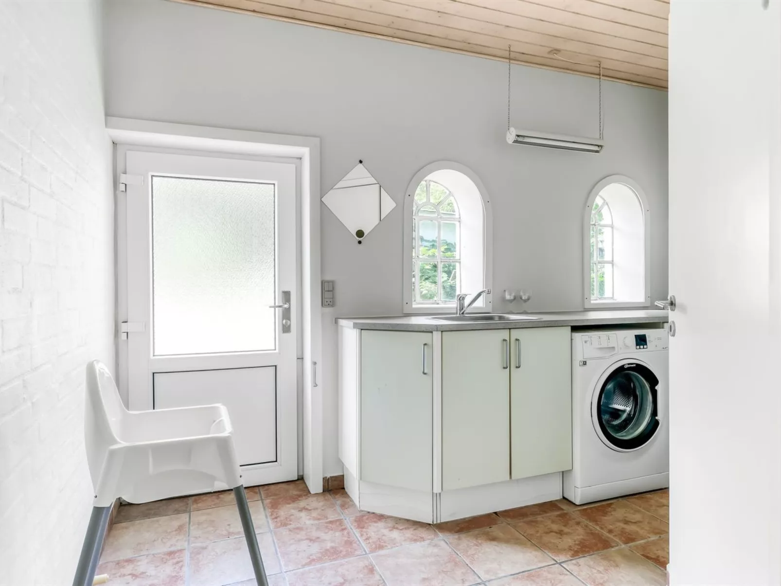 "Gilbert" - 500m from the sea-Binnen