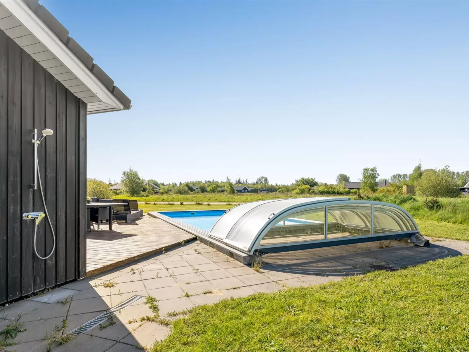 "Kiersten" - 800m from the sea-Buiten