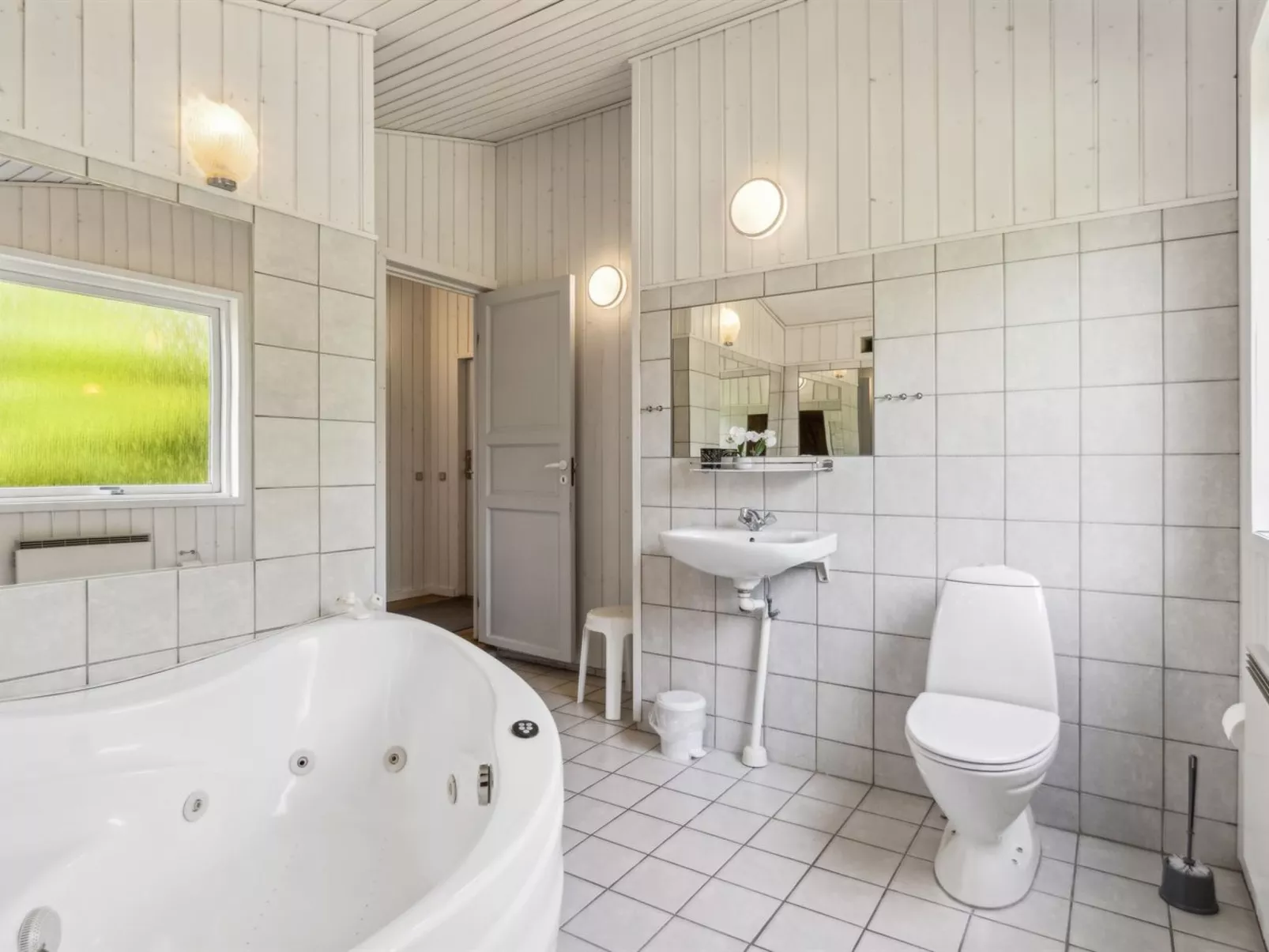 "Fritza" - 500m from the sea-Binnen