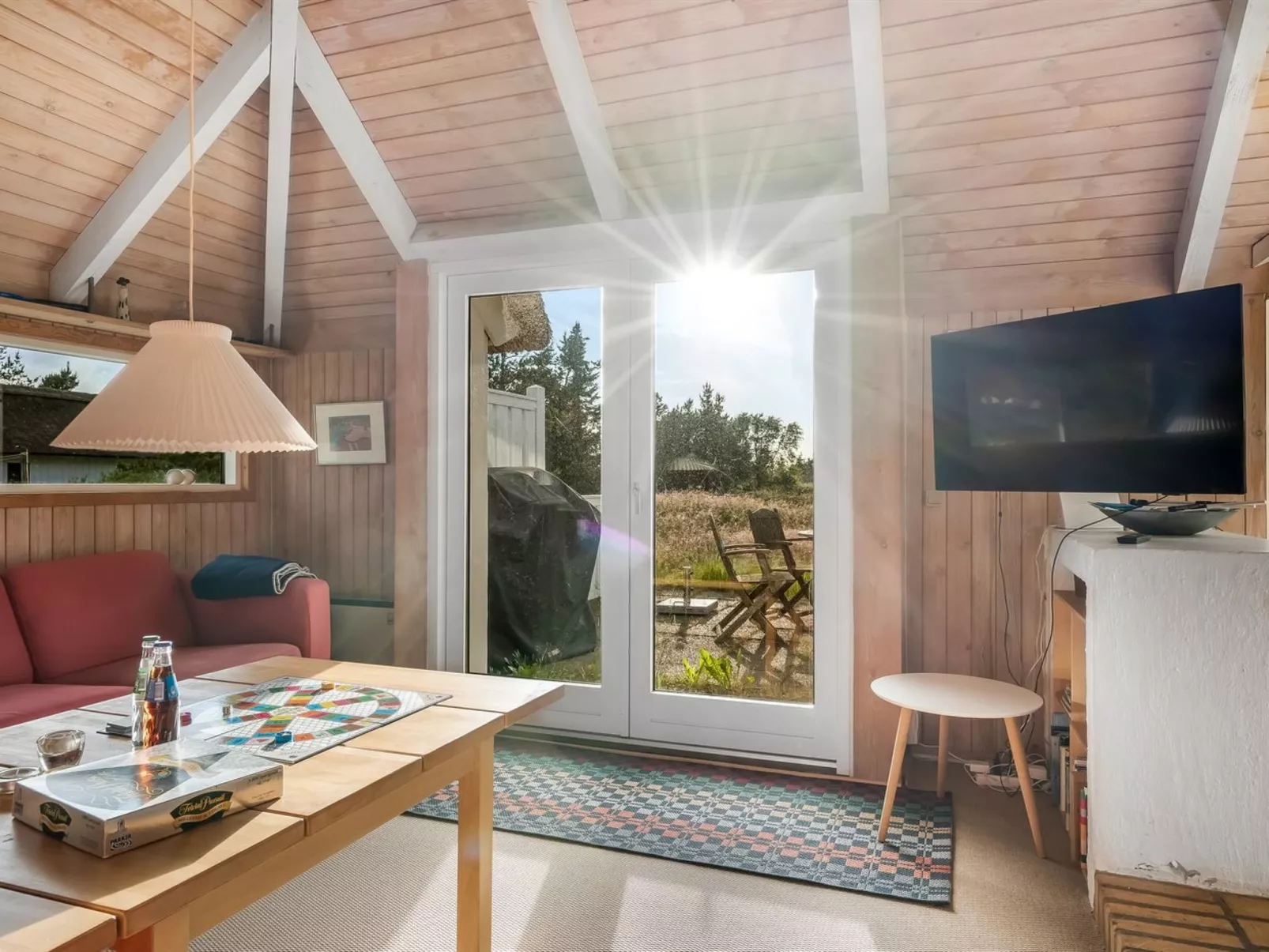 "Elenor" - 1.1km from the sea-Binnen