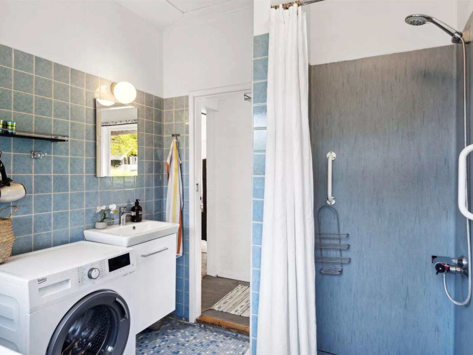 "Emeli" - 100m from the sea-Binnen