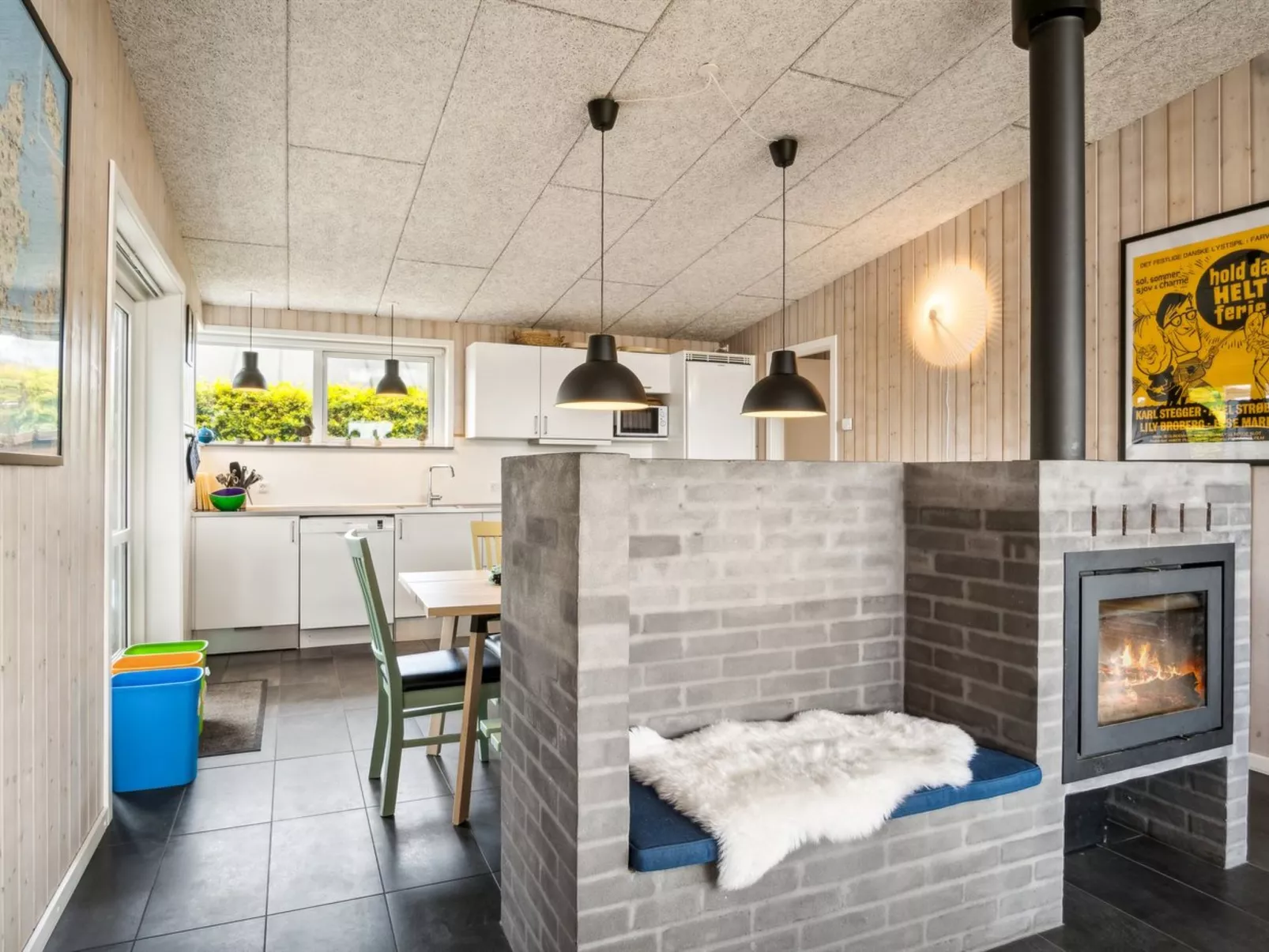 "Gloria" - 500m from the sea-Binnen