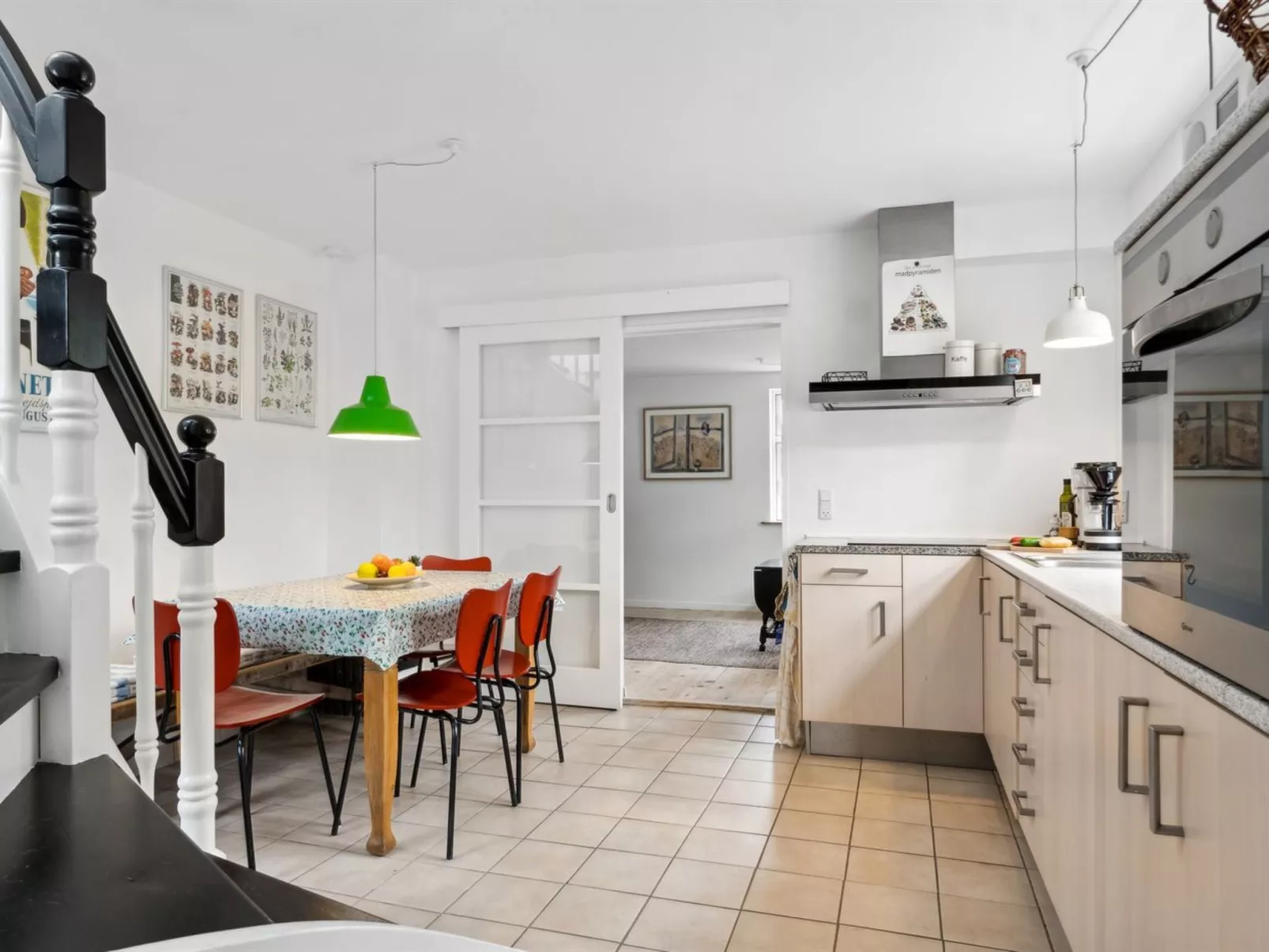 "Keyla" - 2.3km from the sea-Binnen