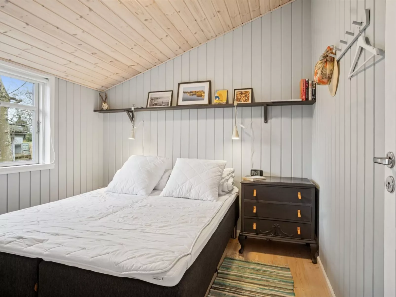 "Aksinja" - 700m from the sea-Binnen