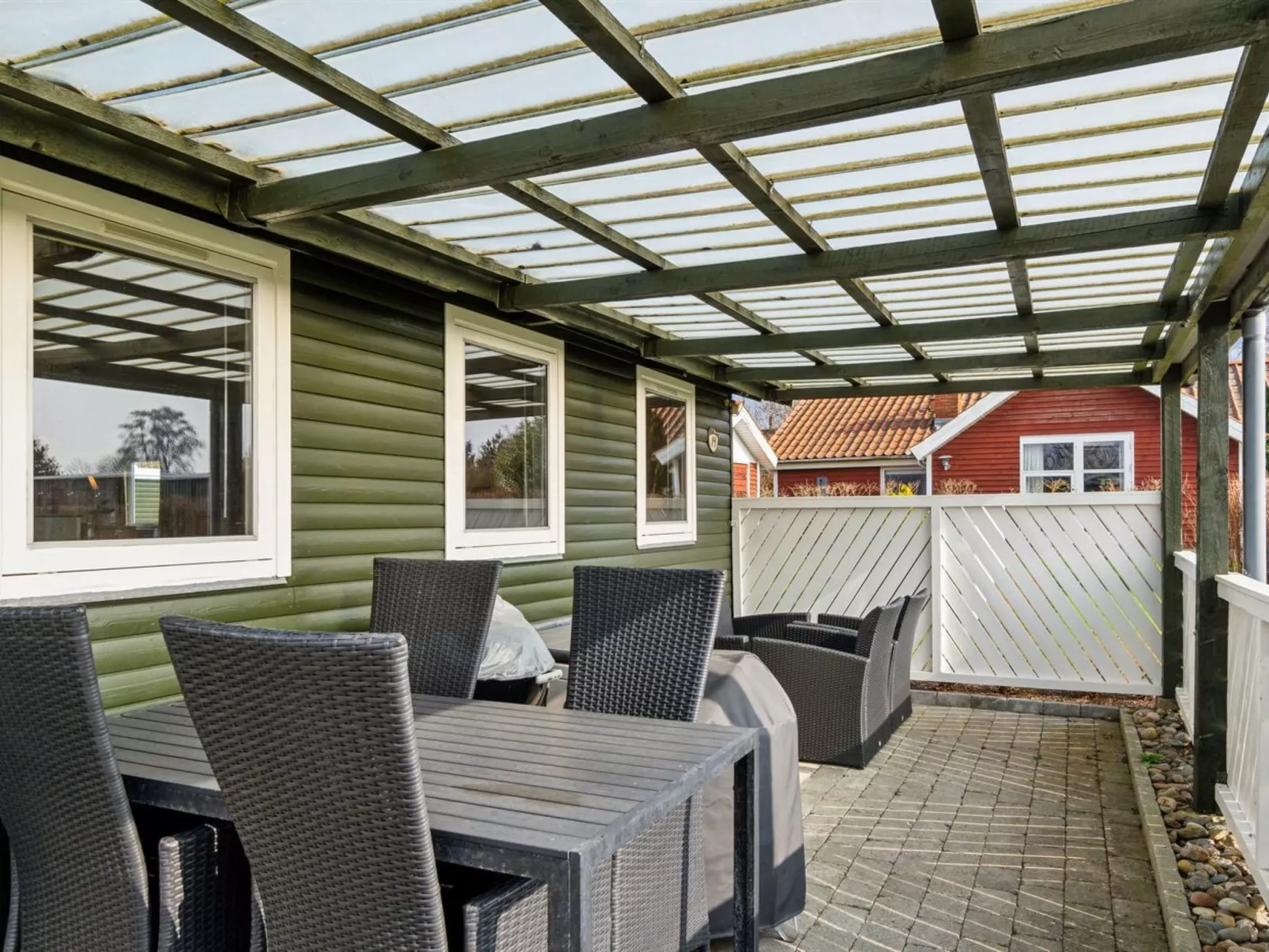 "Bjarni" - 175m from the sea-Buiten