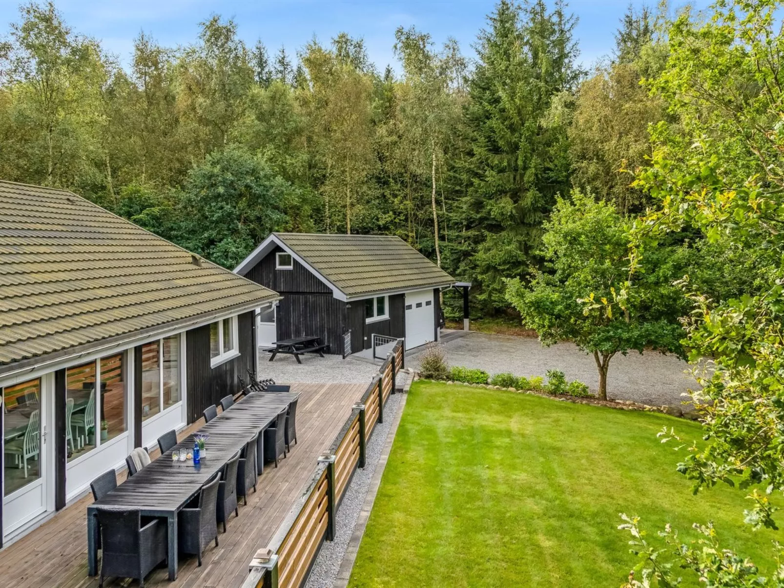 "Vicente" - 14km to the fjord-Buiten