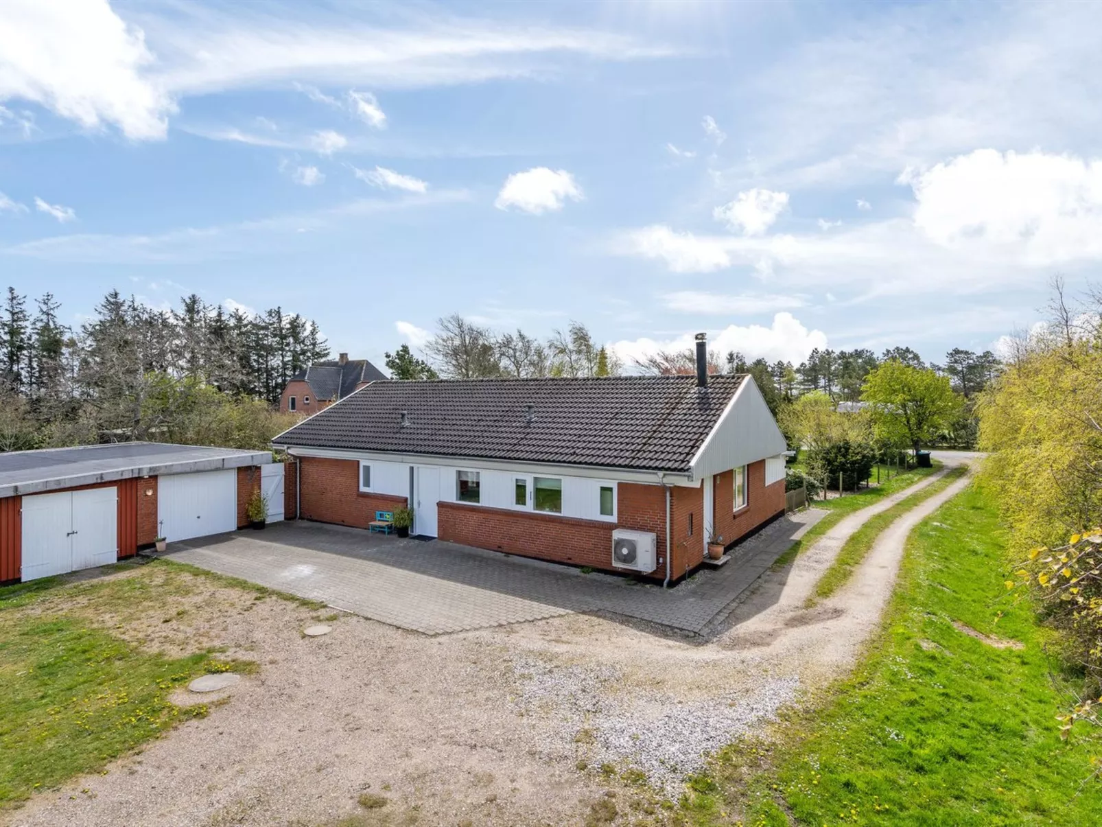 "Martinette" - 4.7km from the sea-Buiten