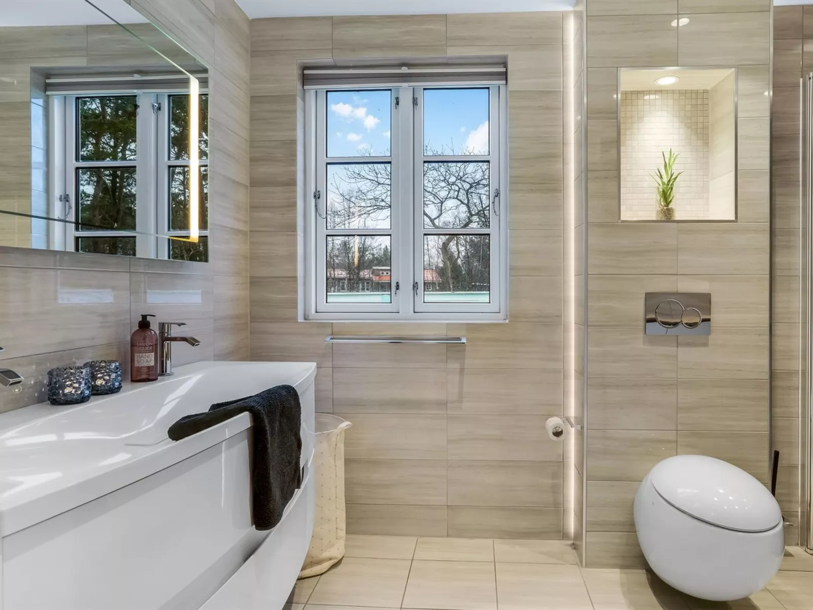 "Bent" -  from the sea-Binnen