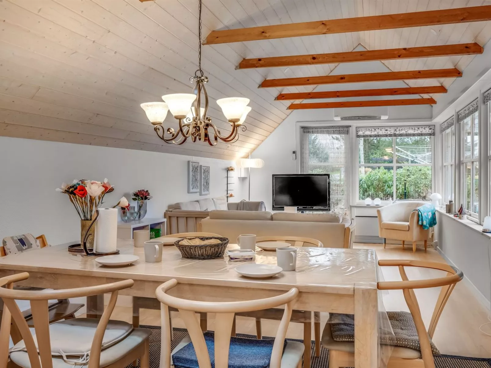 "Adisl" - 600m to the fjord-Binnen