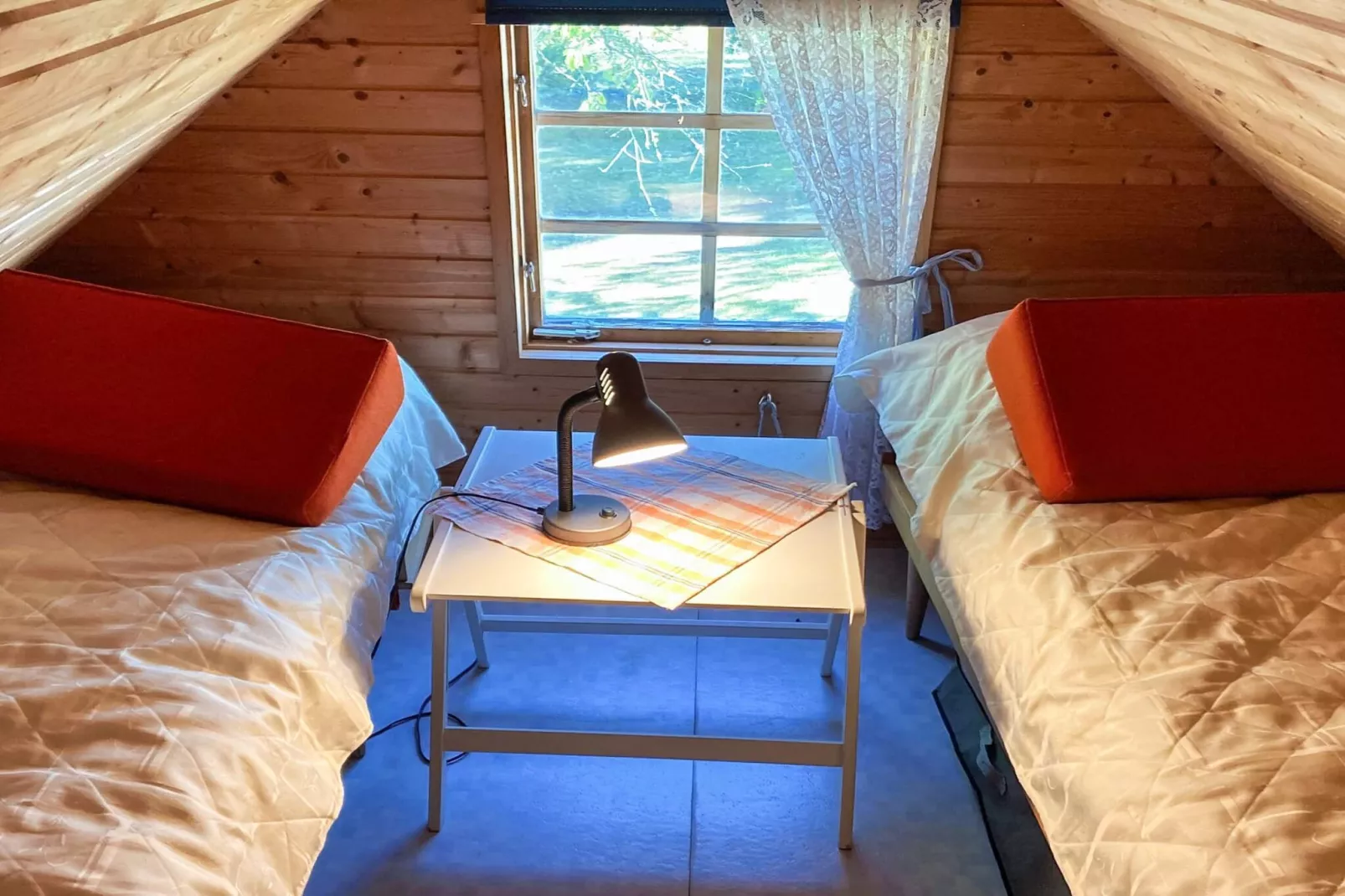 4 Personen vakantie huis in Hagby-Binnen