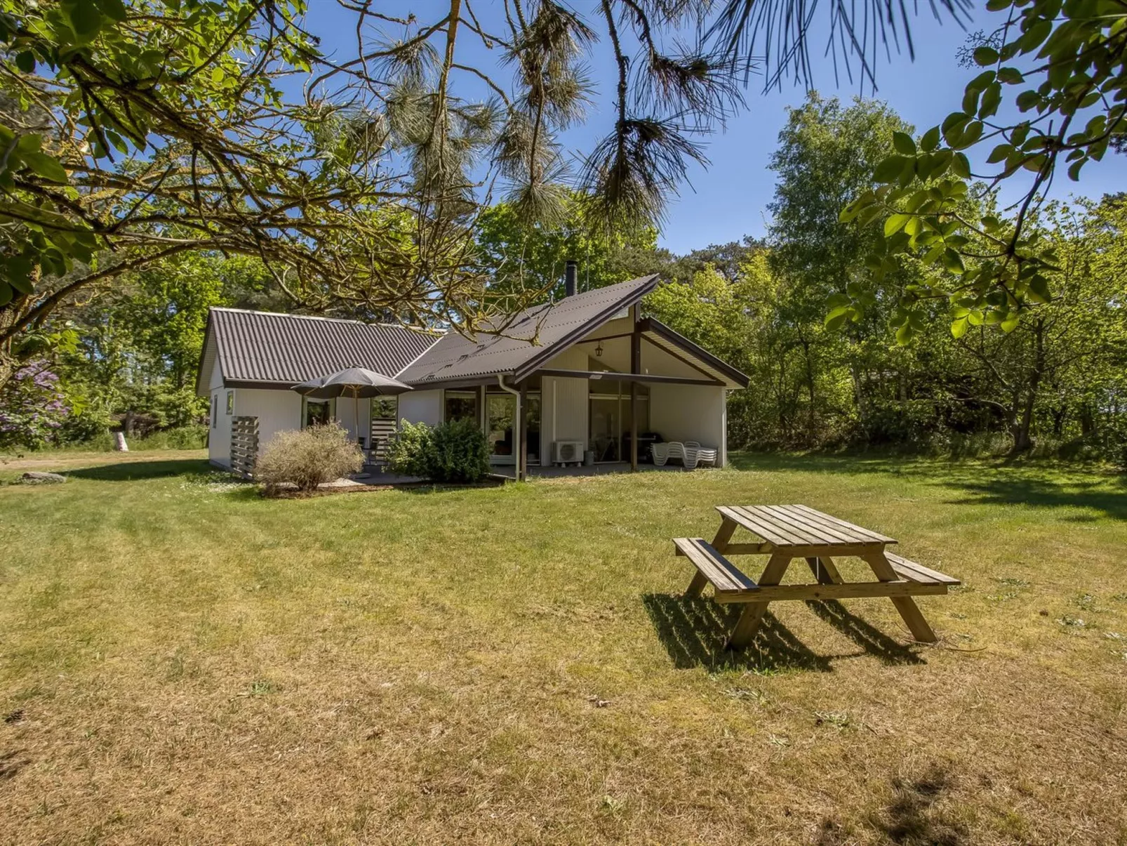 "Gjorgjija" - 50m from the sea-Buiten