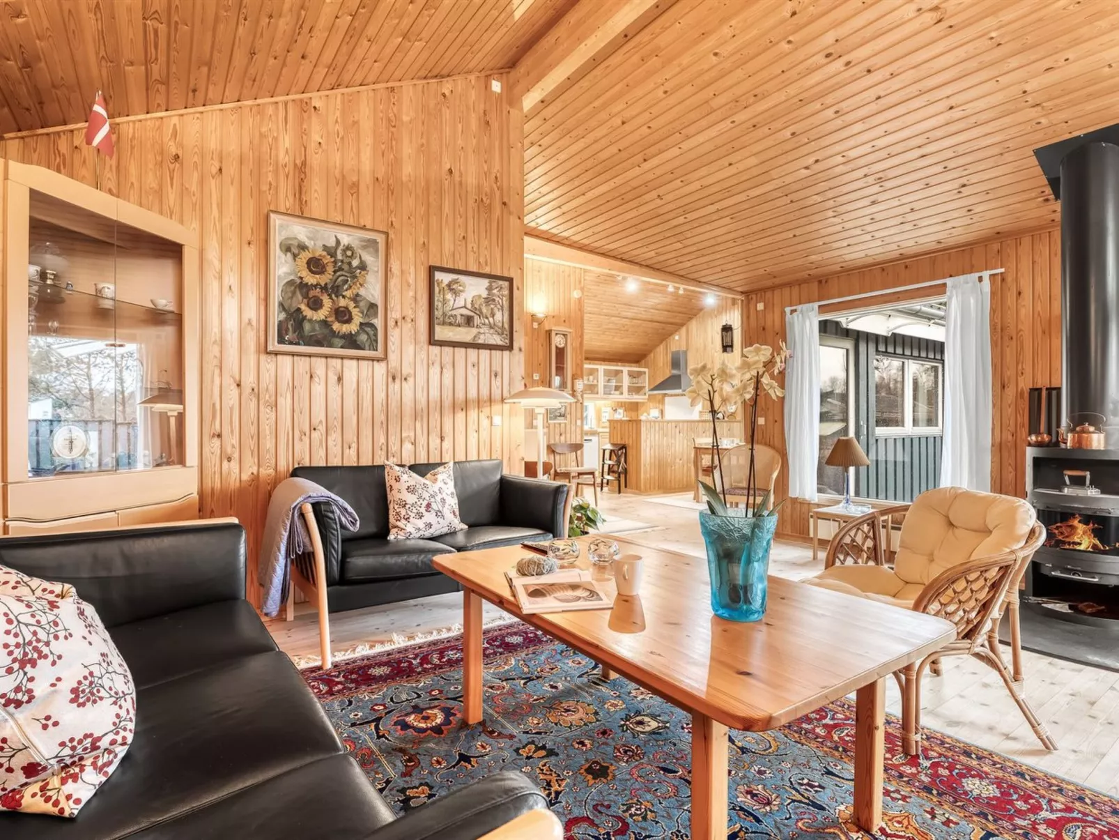 "Kaija" - 100m from the sea-Binnen