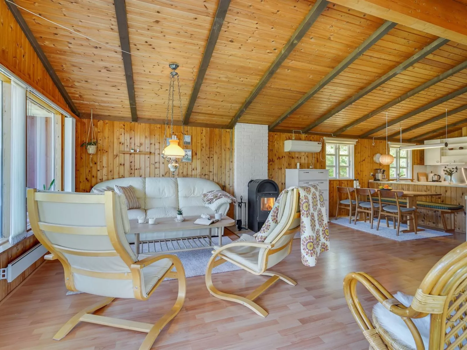 "Kaarle" - 400m to the fjord-Binnen