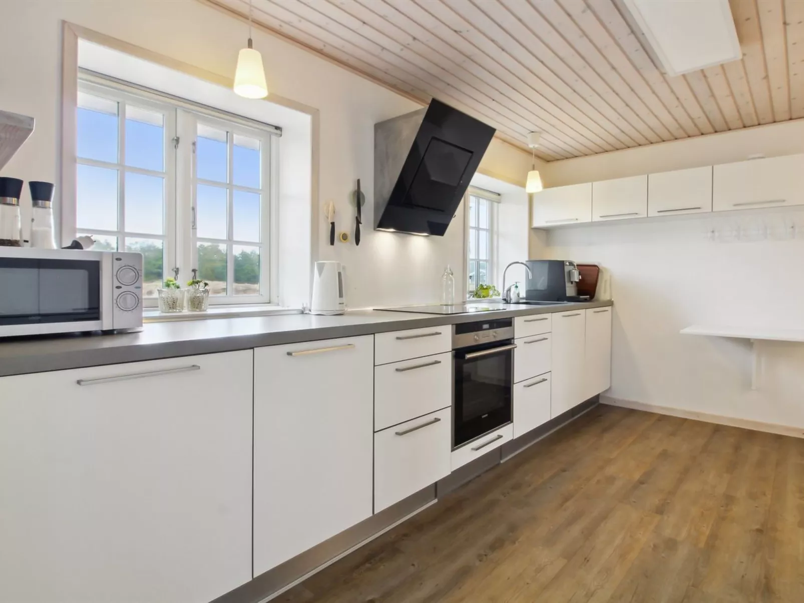 "Uddi" - 1.3km from the sea-Binnen