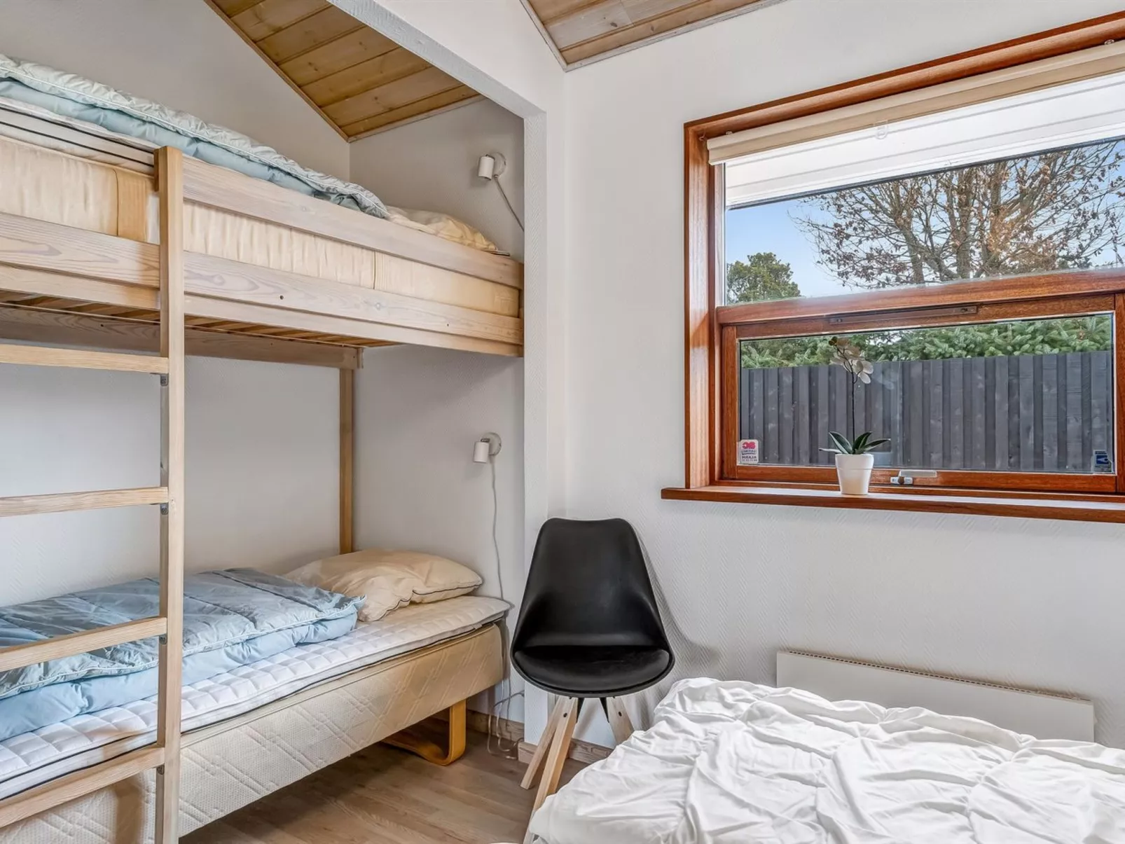 "Gitte" -  from the sea-Binnen