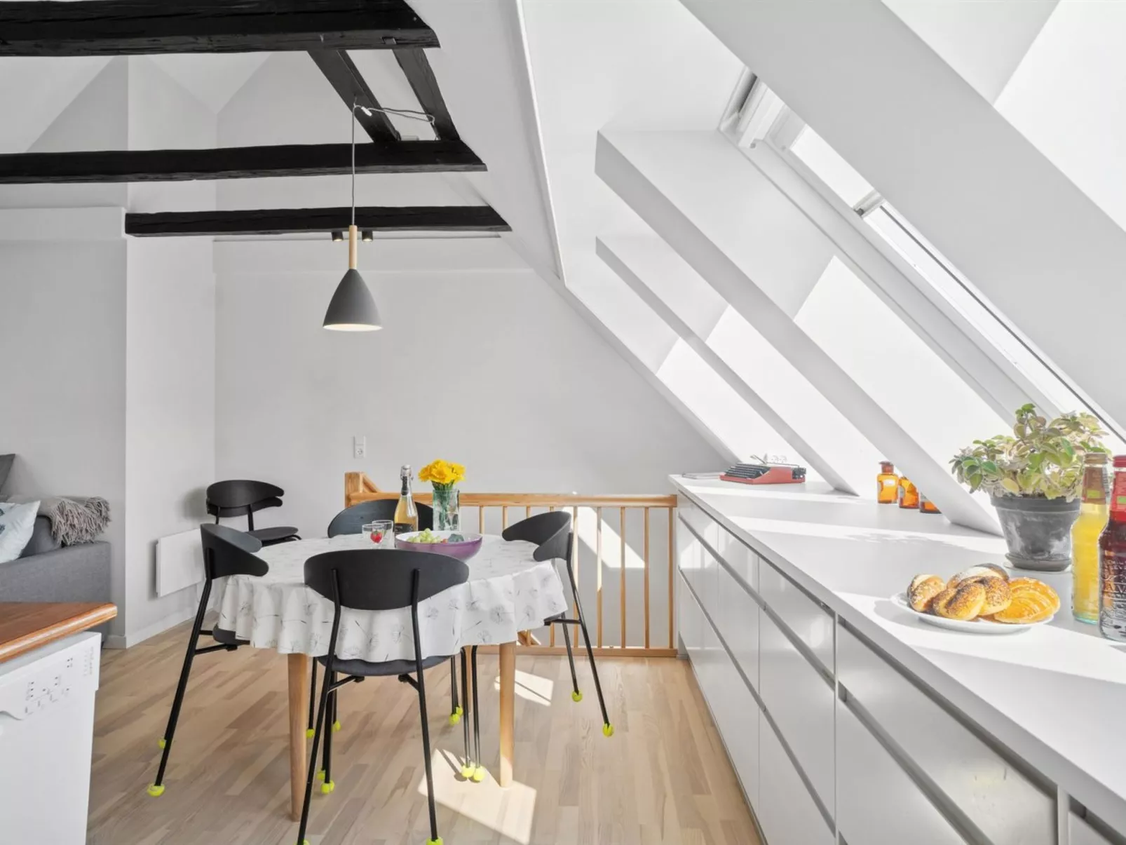 "Merta" - 500m from the sea-Binnen