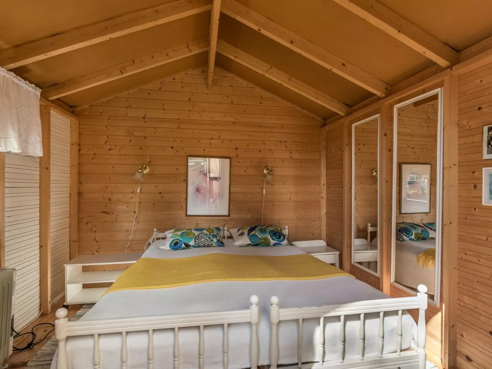 Lampaluodon punainen tupa-Binnen