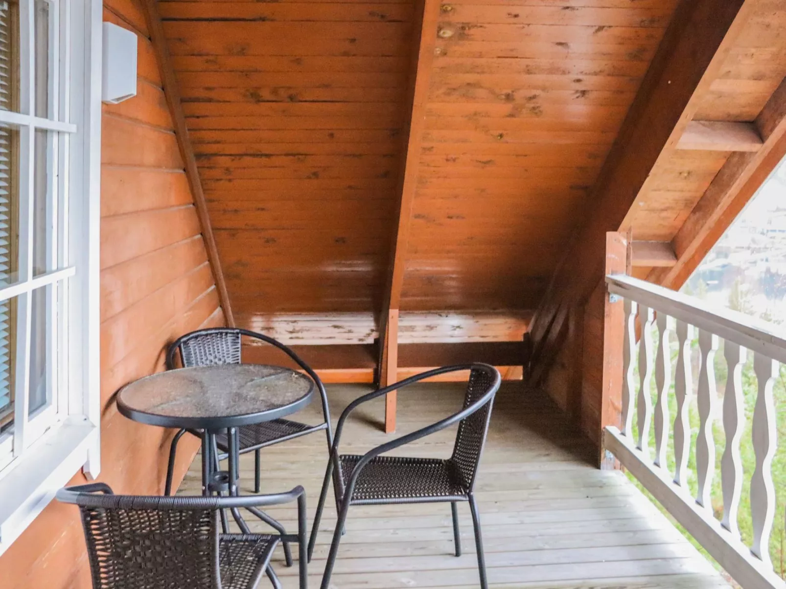 Aurinkoalppi 10a paritalo-Binnen