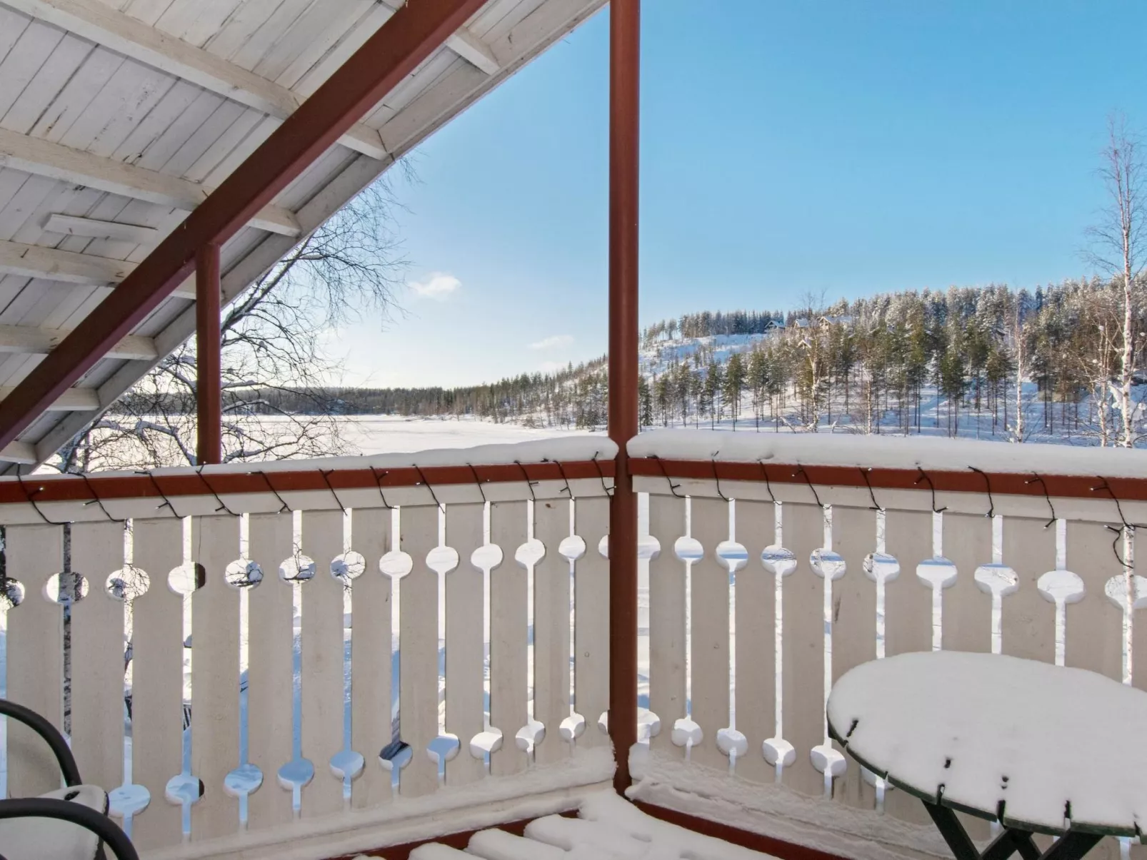 Hallantytär b3 paritalo-Binnen