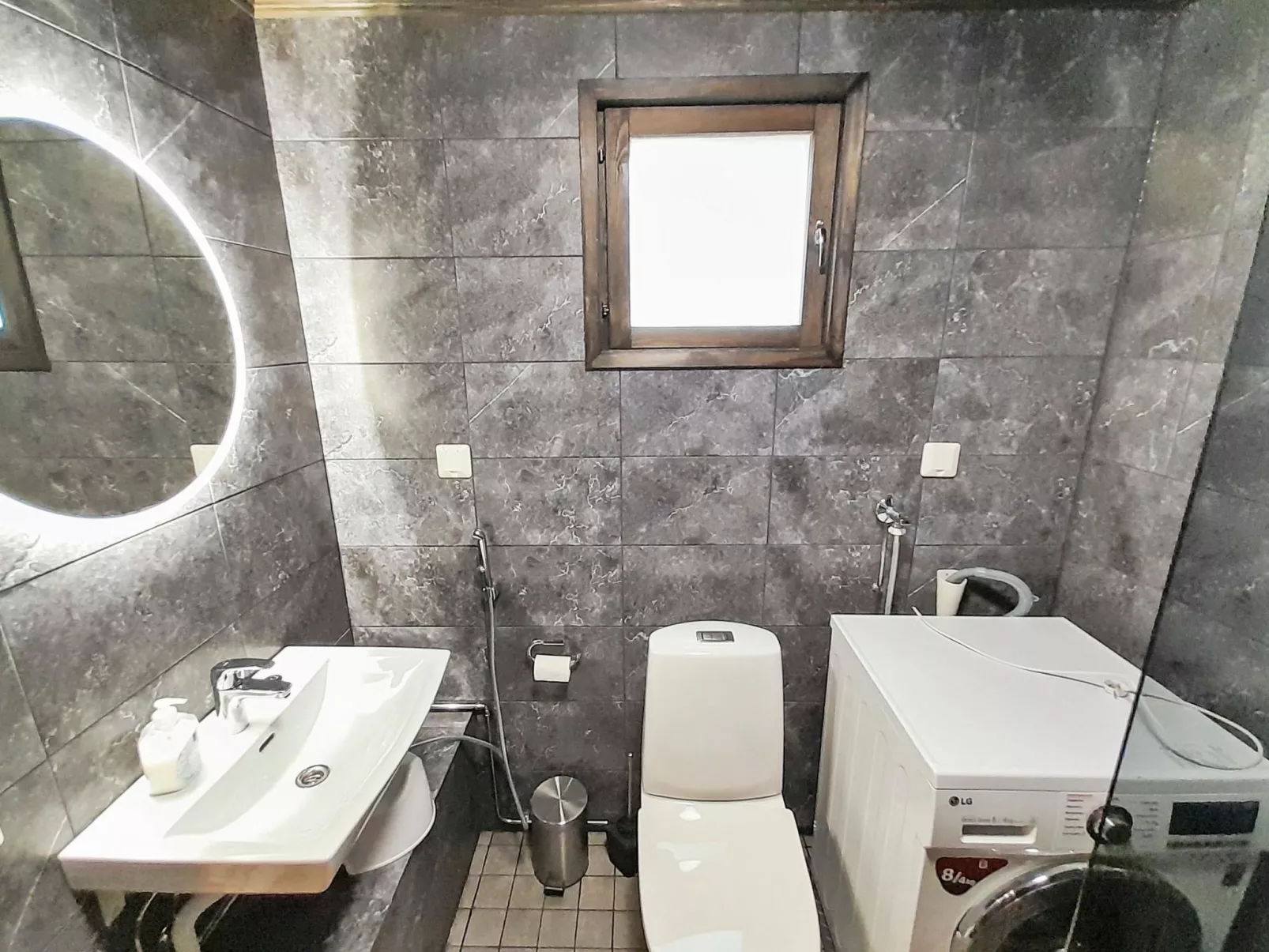 Rukan komia chalet-Binnen