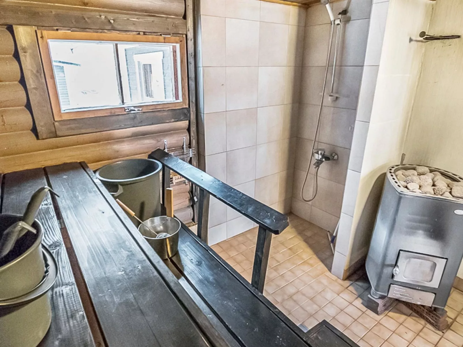 Ranta 2 / 5664-Binnen