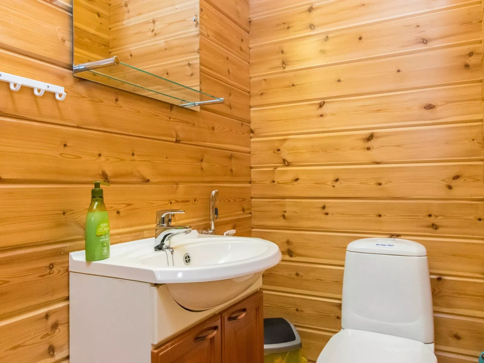 Klz 2. smaragdi-Binnen