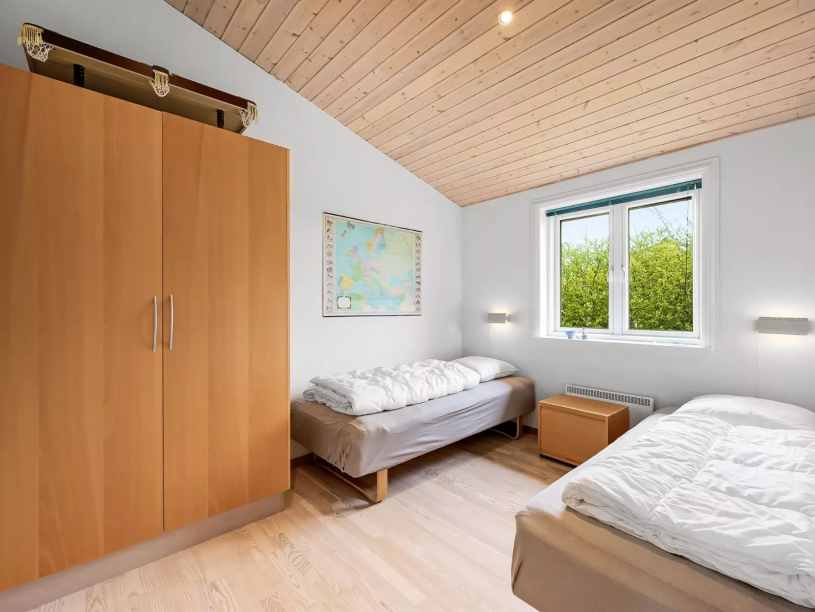 "Gertrud" - 950m to the fjord-Binnen