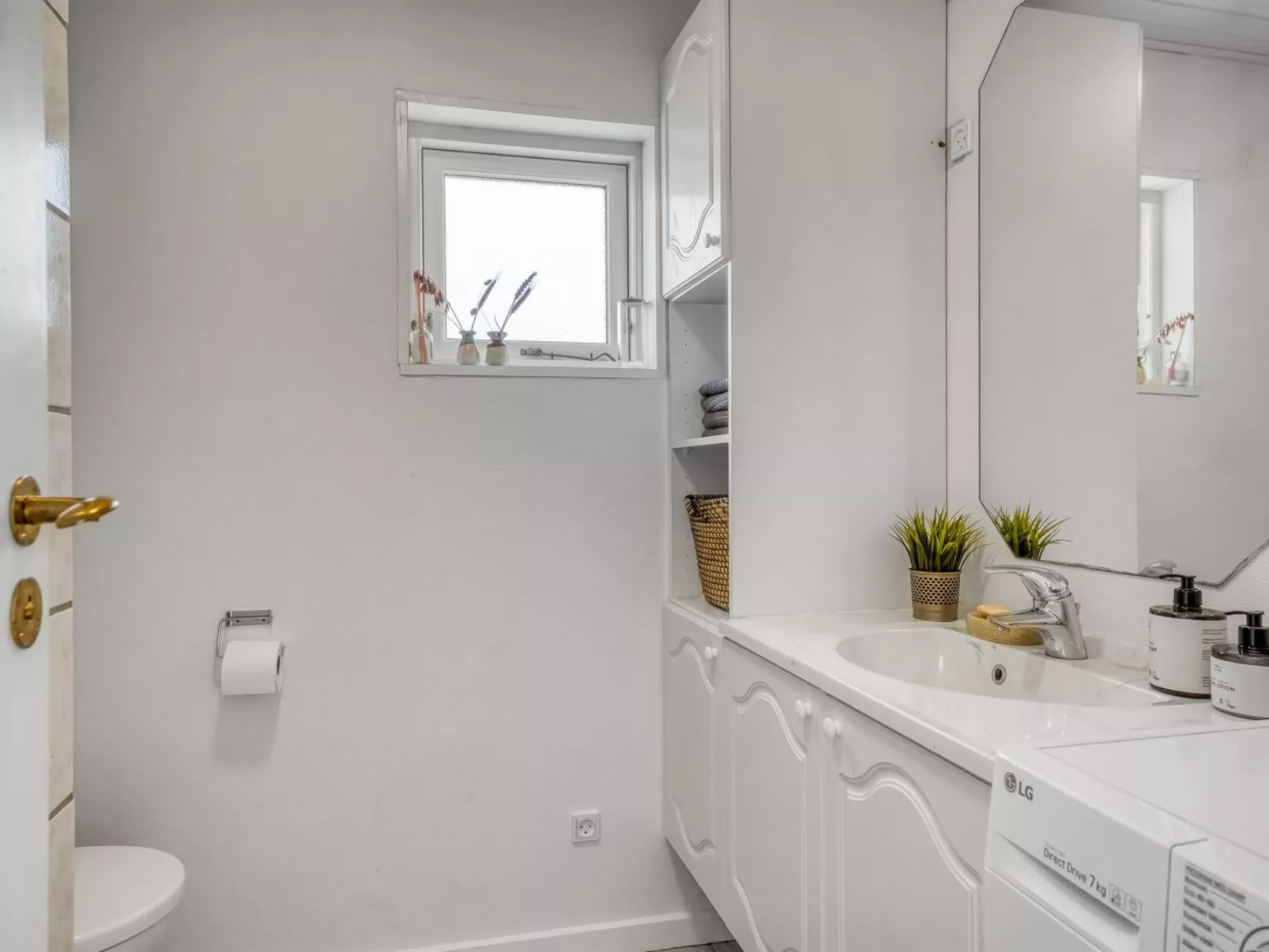 "Toralf" -  from the sea-Binnen