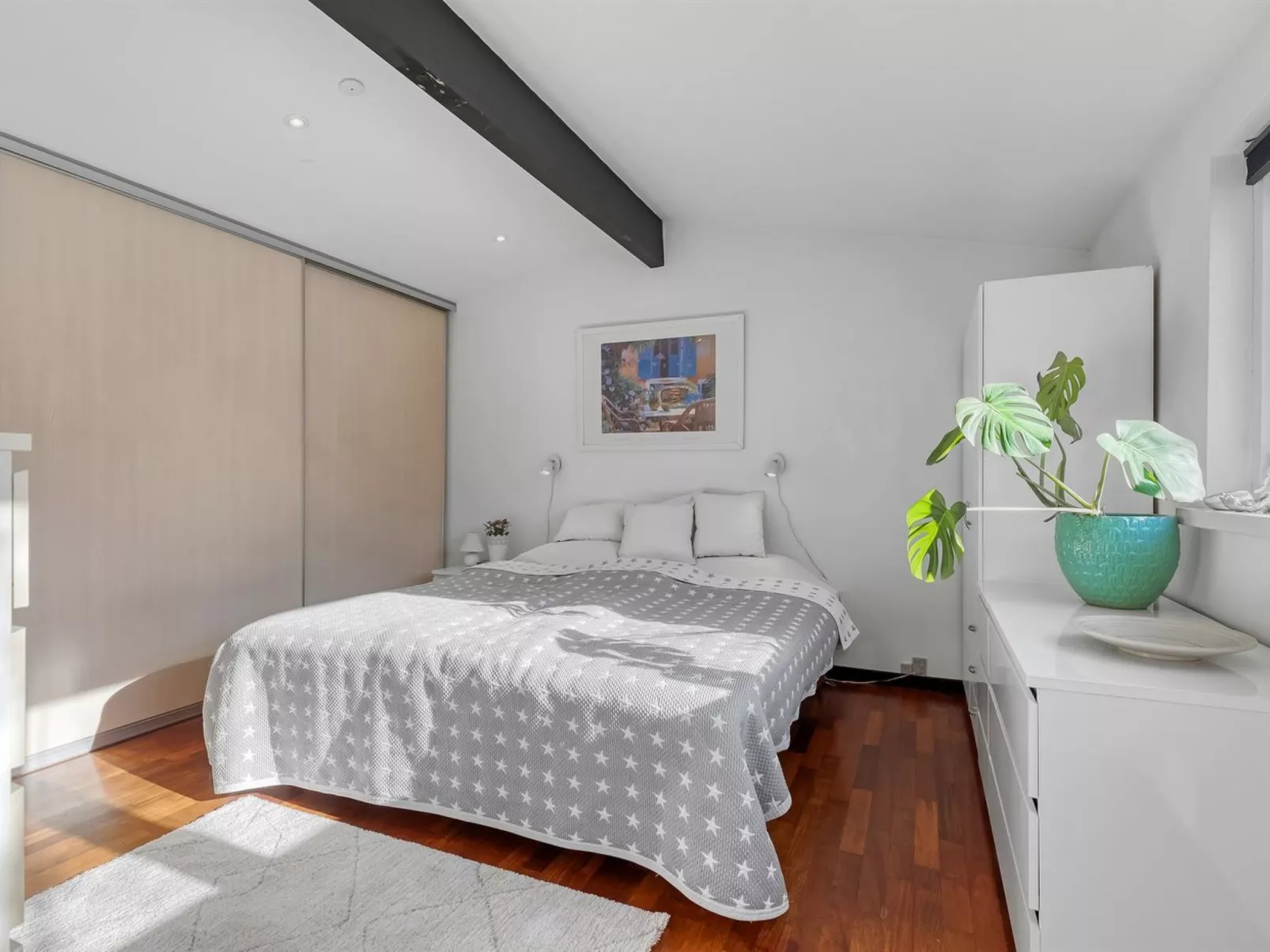 "Etly" - 900m from the sea-Binnen