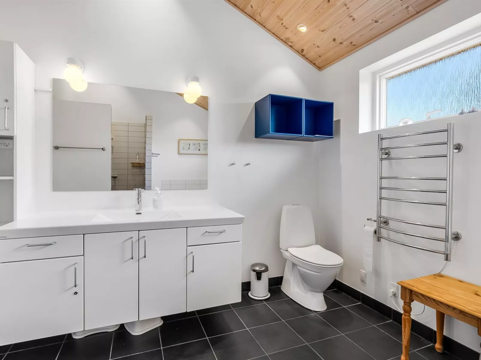 "Shania" - 300m from the sea-Binnen