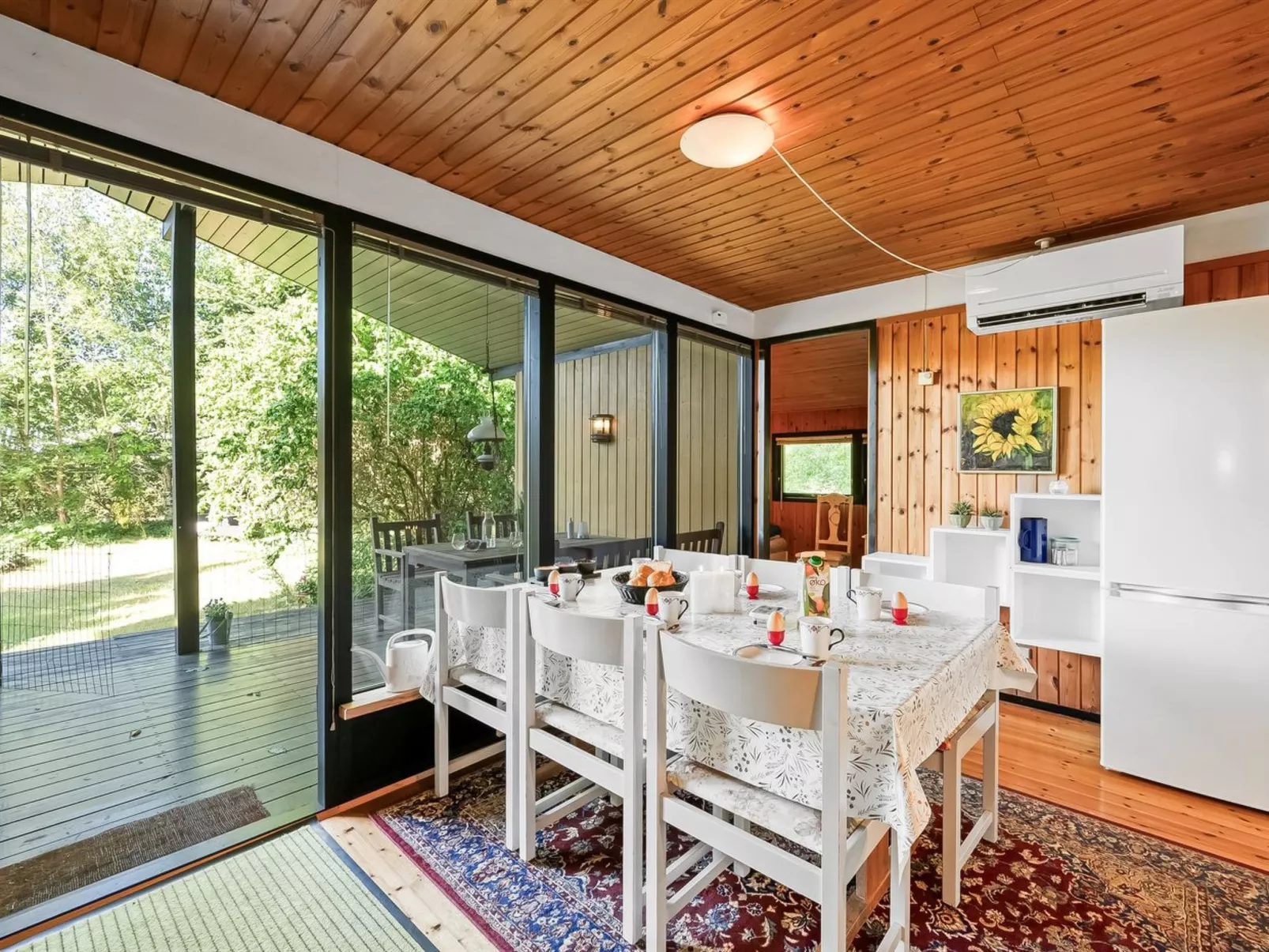 "Tenaya" - 200m to the fjord-Binnen