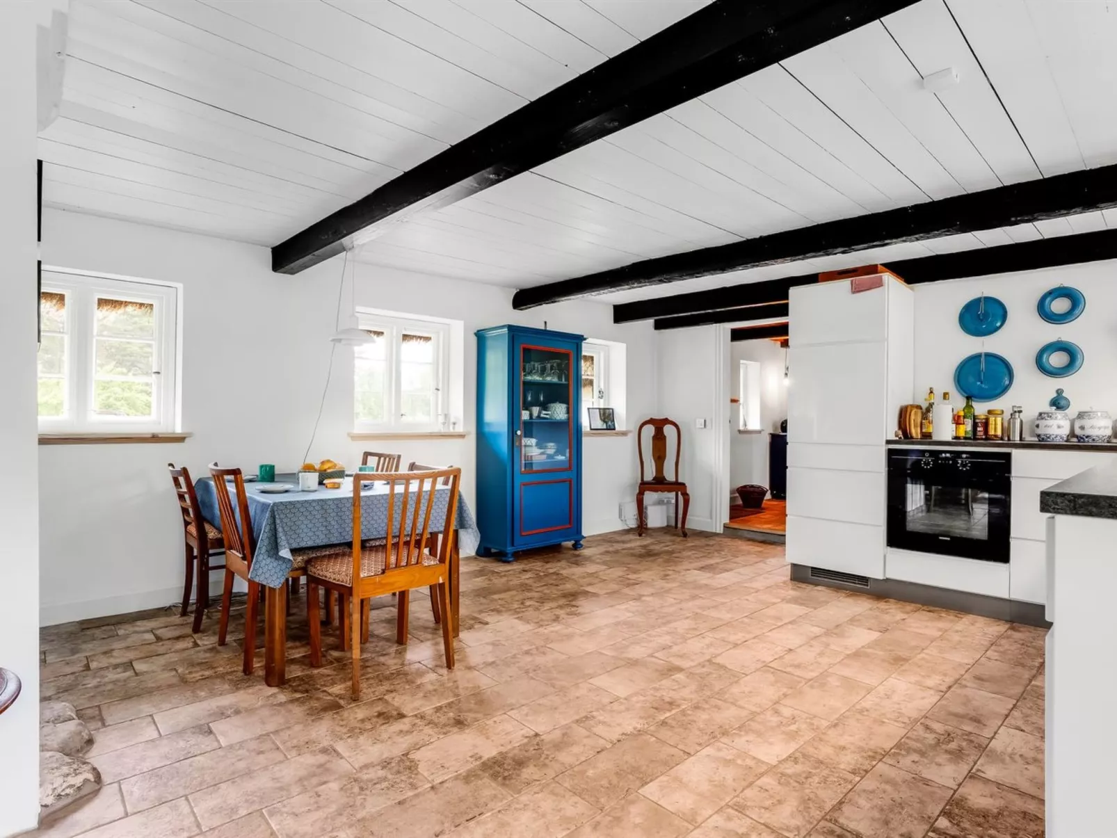 "Annabeth" - 900m from the sea-Binnen