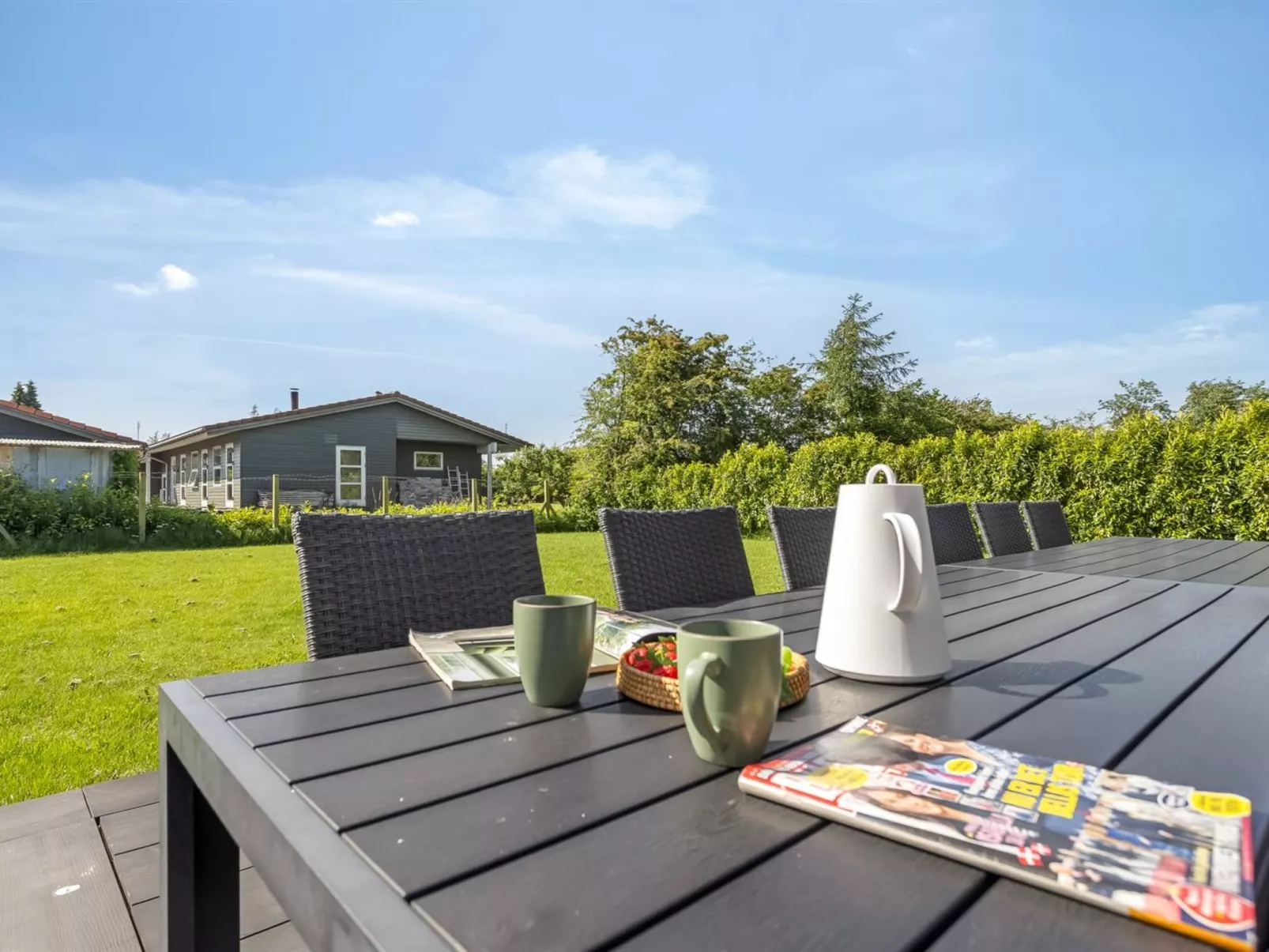 "Bernadine" - 500m from the sea-Buiten