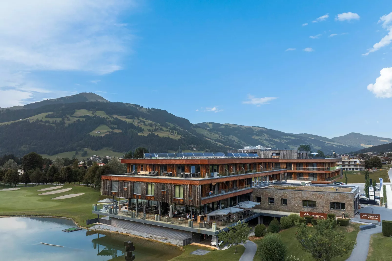 Berg & Golf Apartments Westendorf 4-Buitenkant zomer