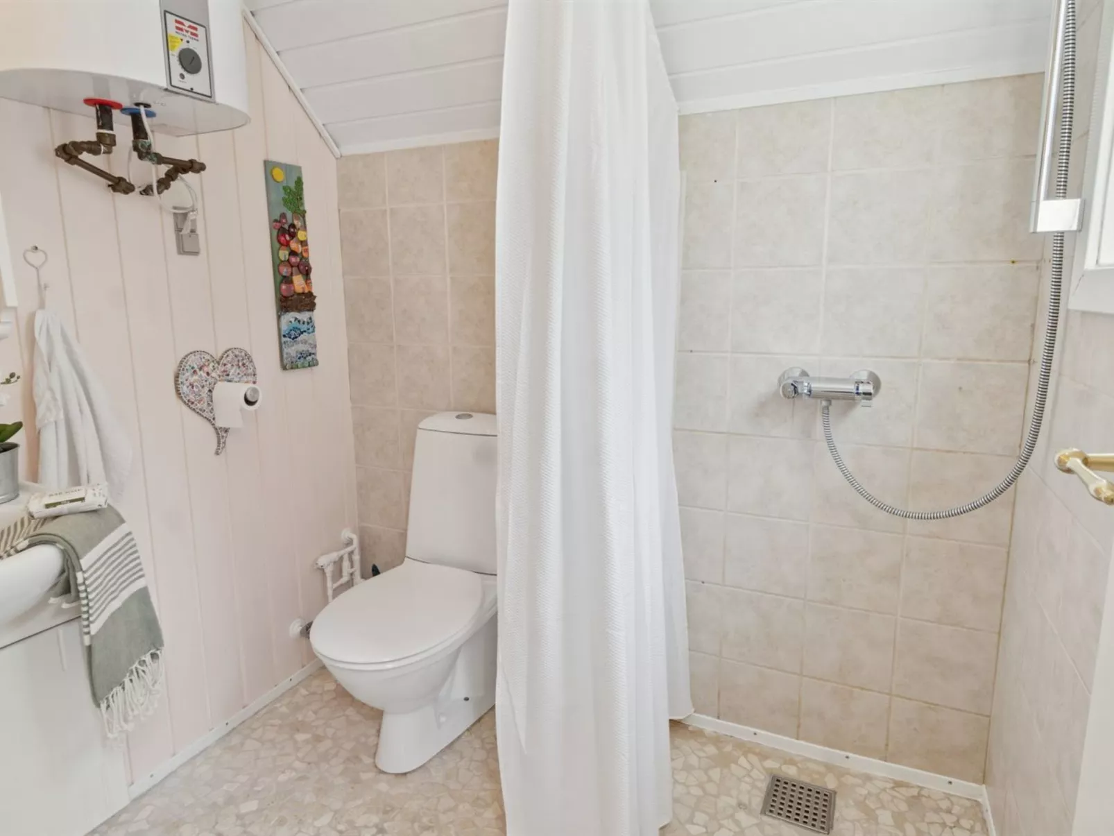 "Helfrida" - 925m from the sea-Binnen