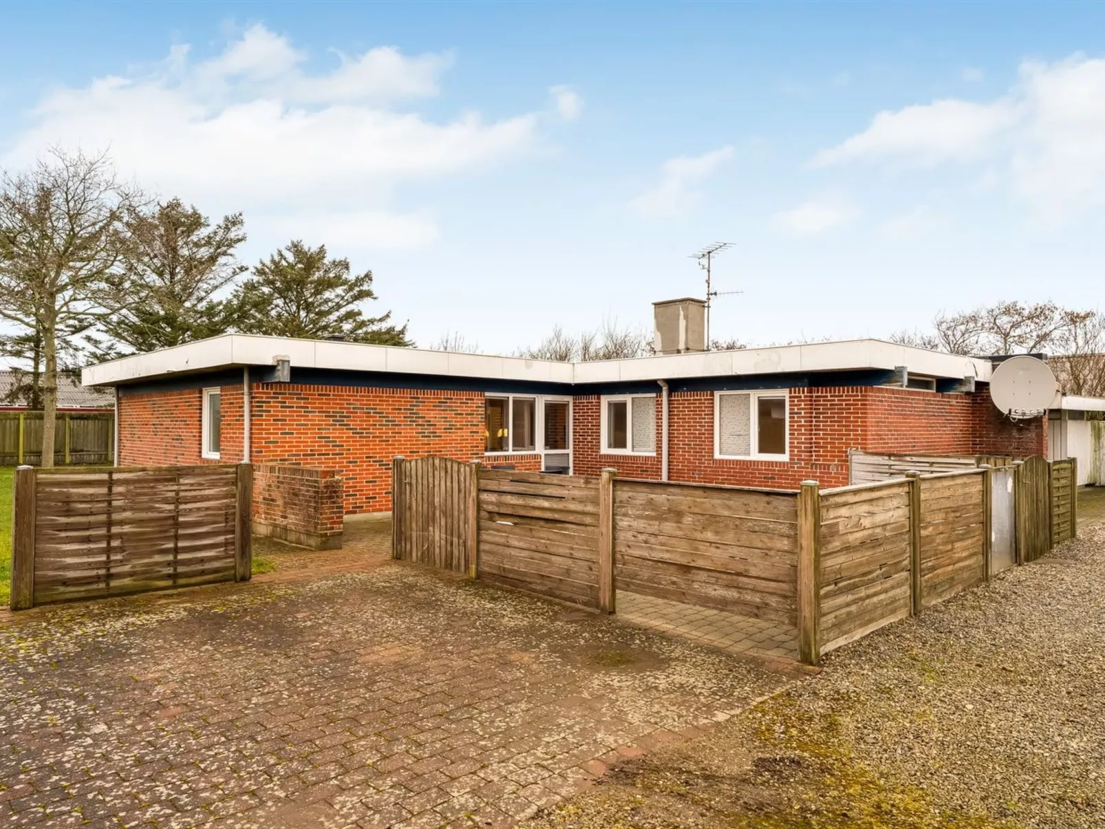 "Withulf" - 500m to the fjord-Buiten