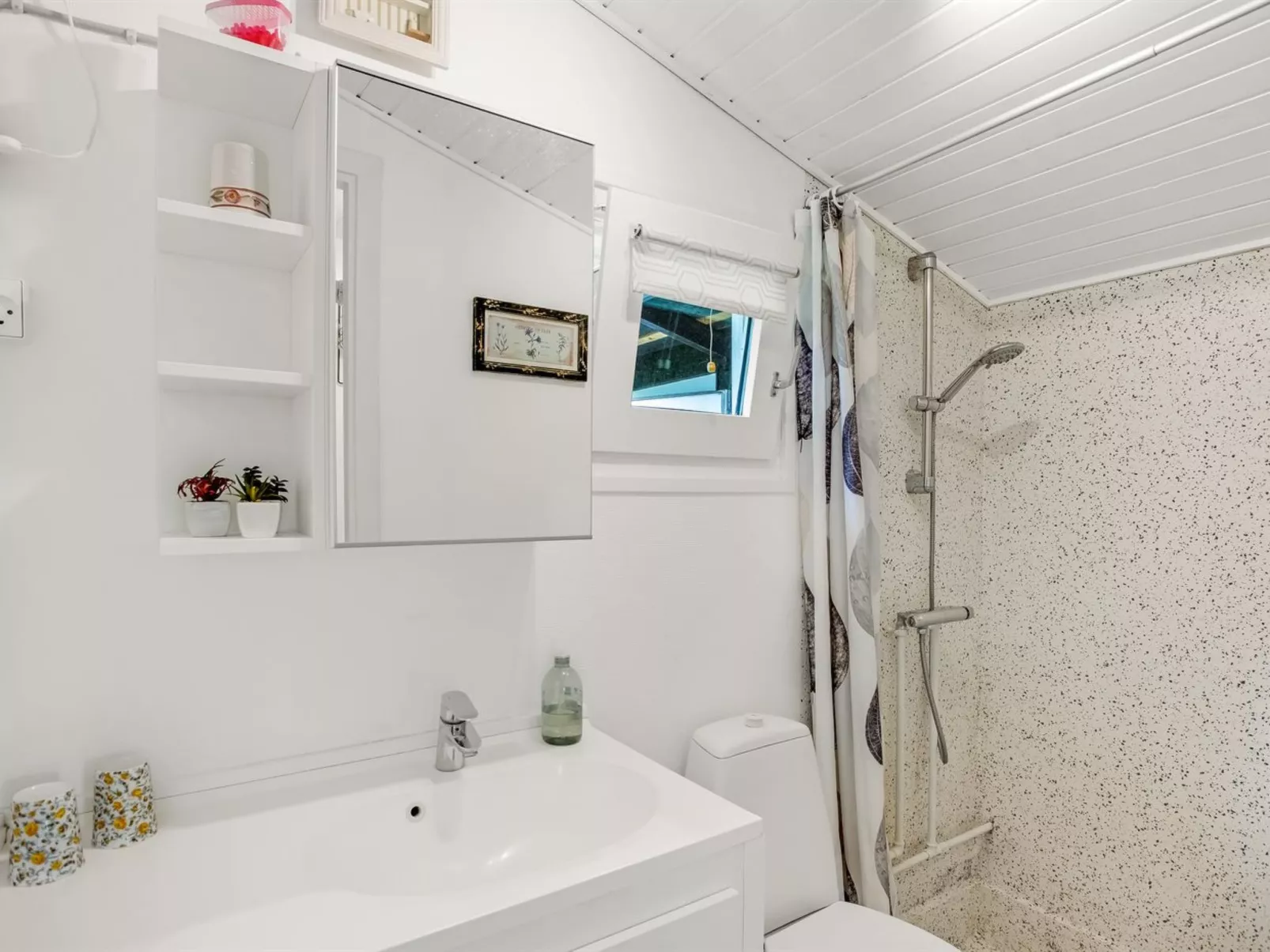 "Gravers" - 300m from the sea-Binnen