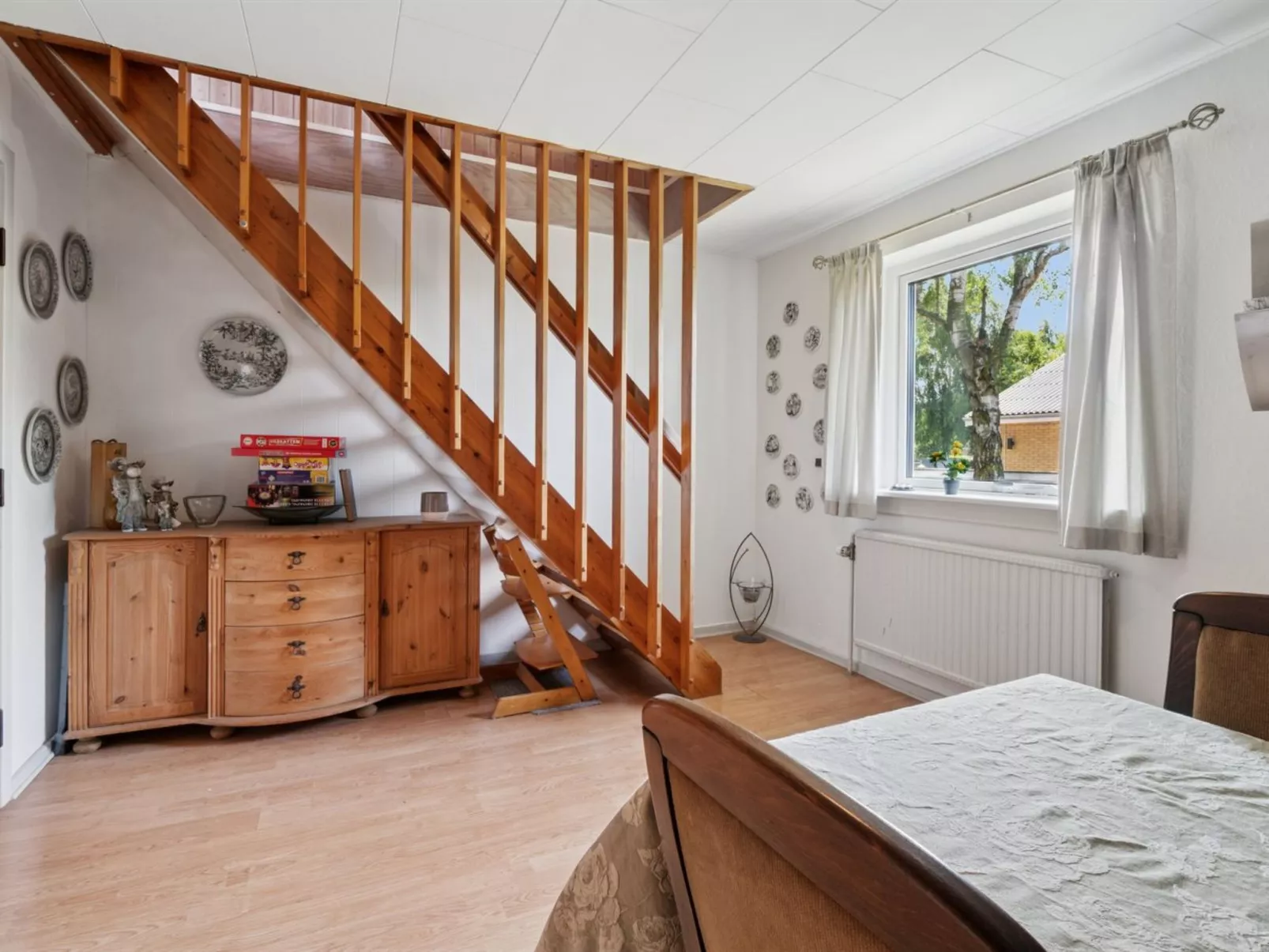 "Lacey" - 4km from the sea-Binnen