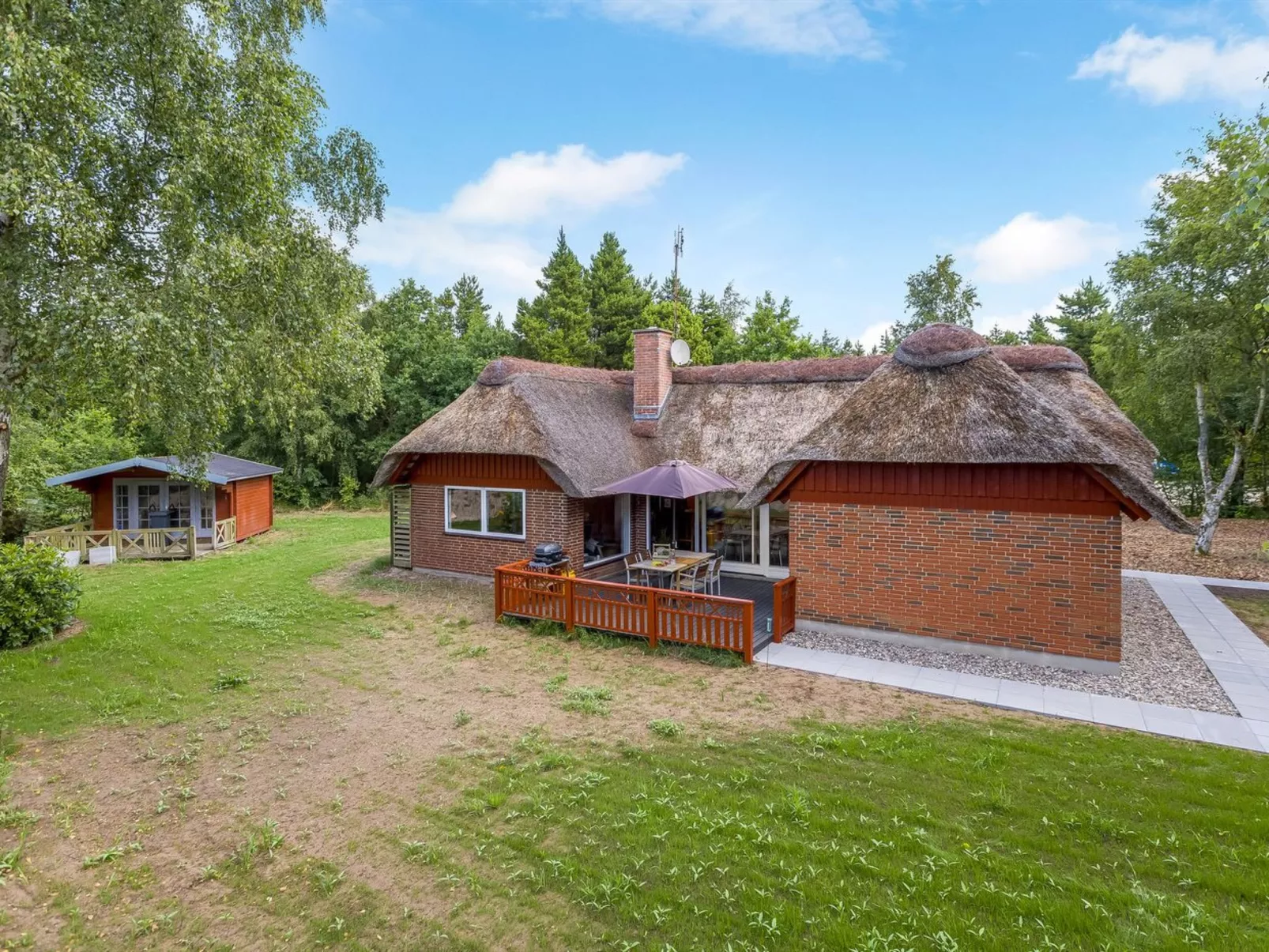 "Menard" - 1.2km from the sea-Buiten