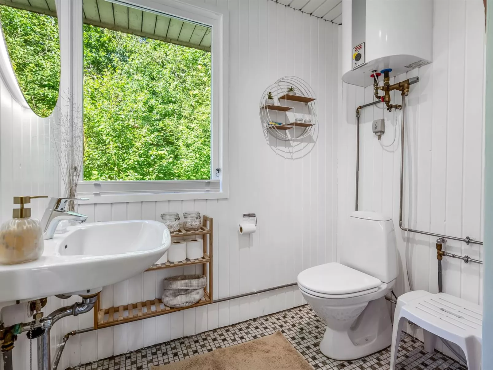 "Viktoria" - 500m from the sea-Binnen