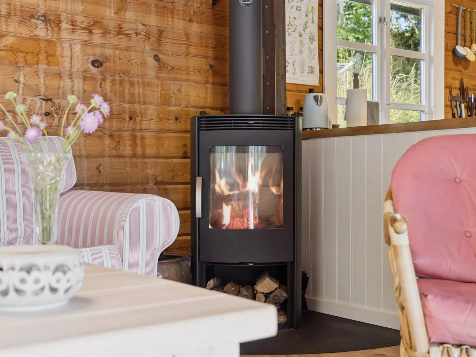 "Dorthie" - 1.7km from the sea-Binnen