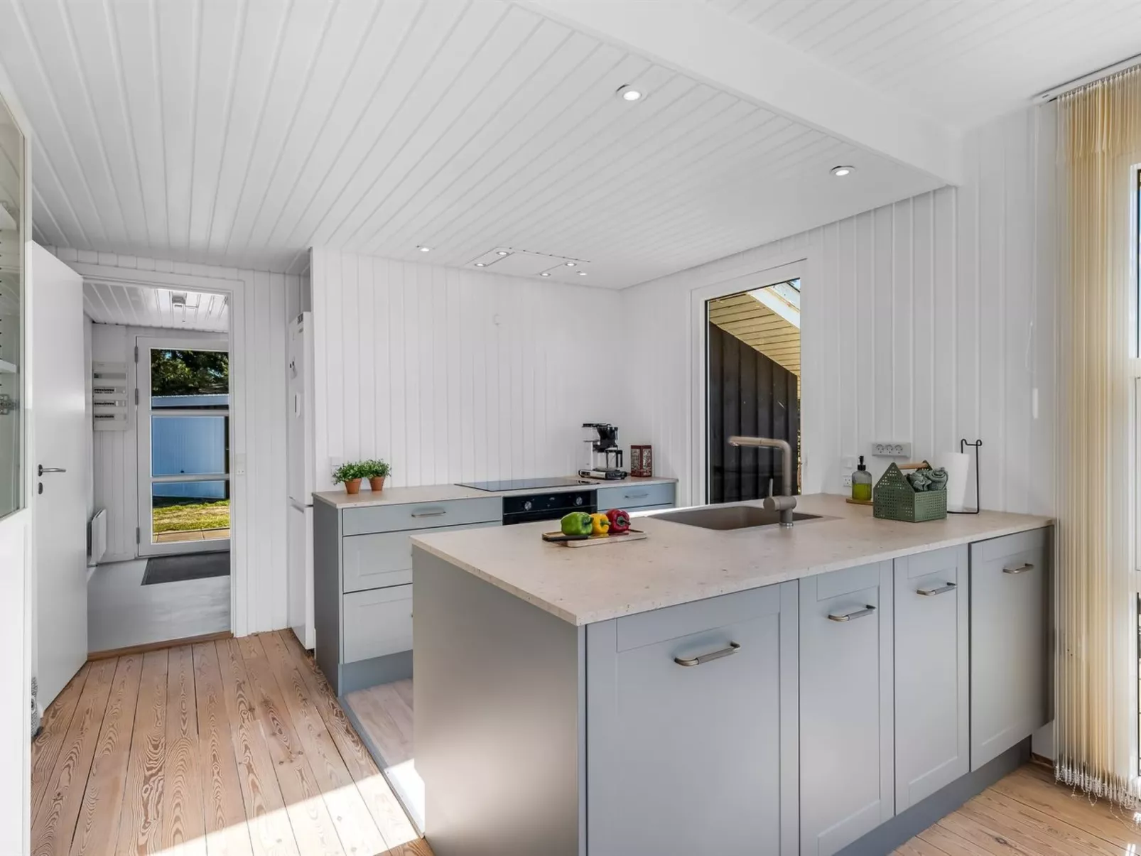 "Sinikka" - 900m from the sea-Binnen