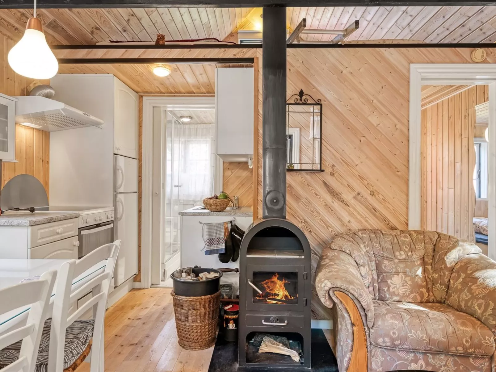 "Stig" - 1km from the sea-Binnen