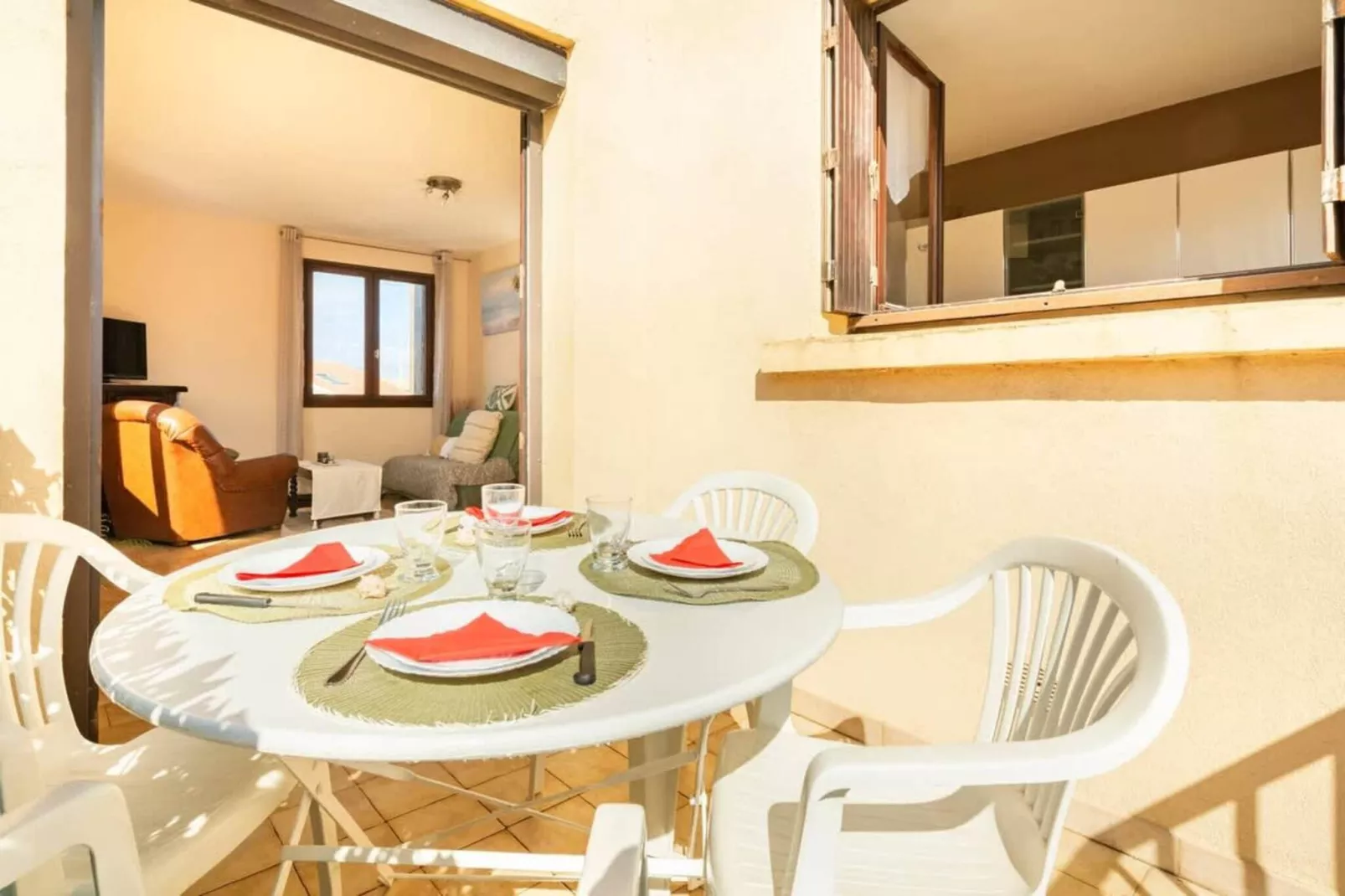 41 T2 spacieux et-Terrasbalkon