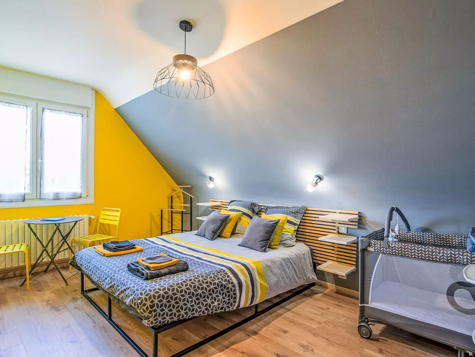 Entre Terre et Mer-Binnen