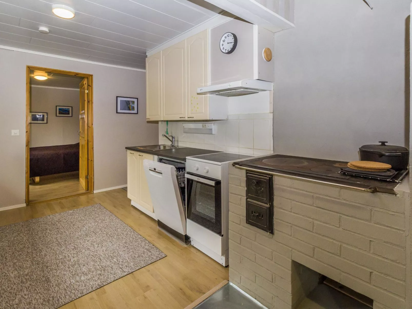 Perälän pirtti-Binnen