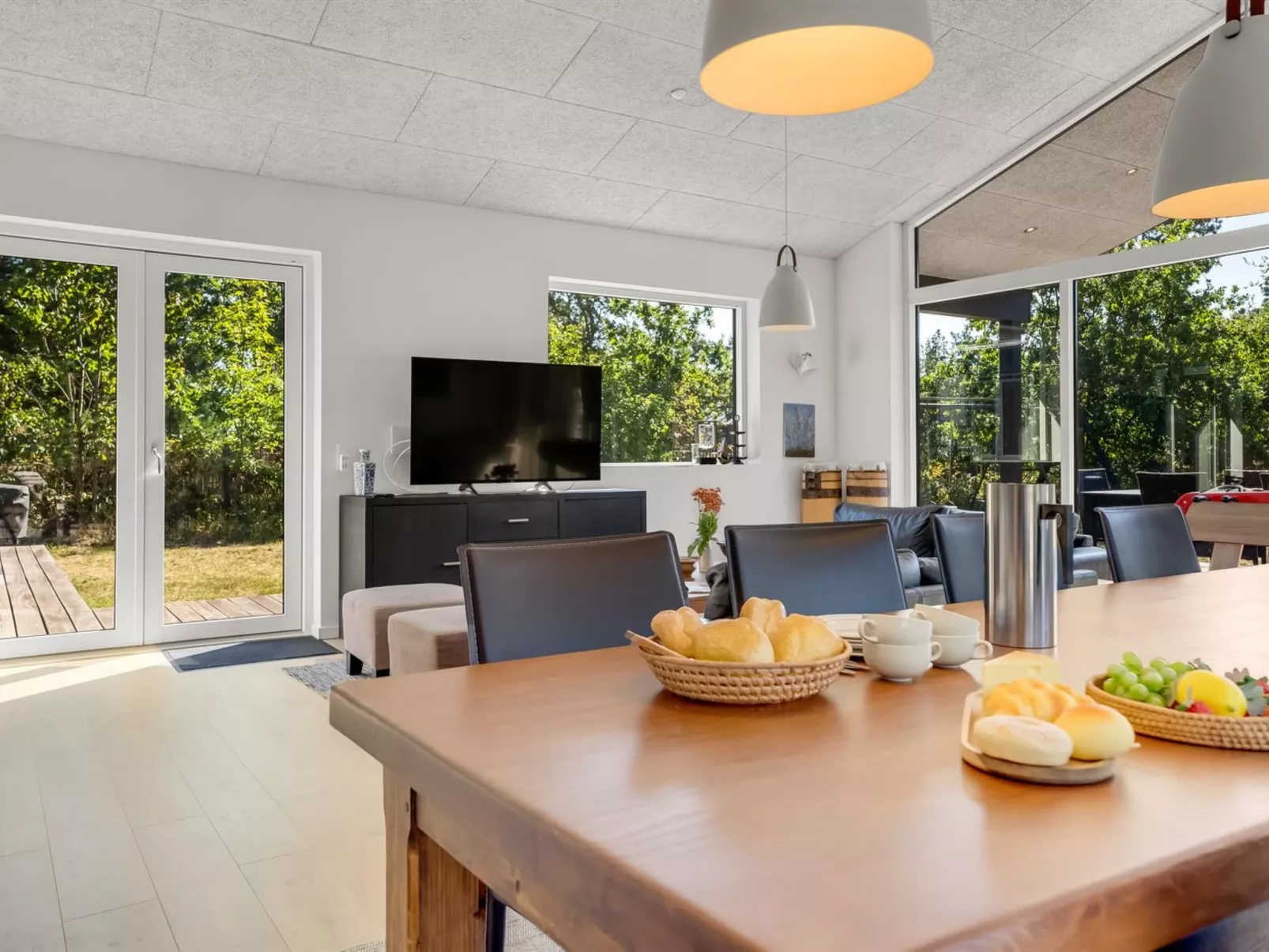 "Milda" - 100m from the sea-Binnen