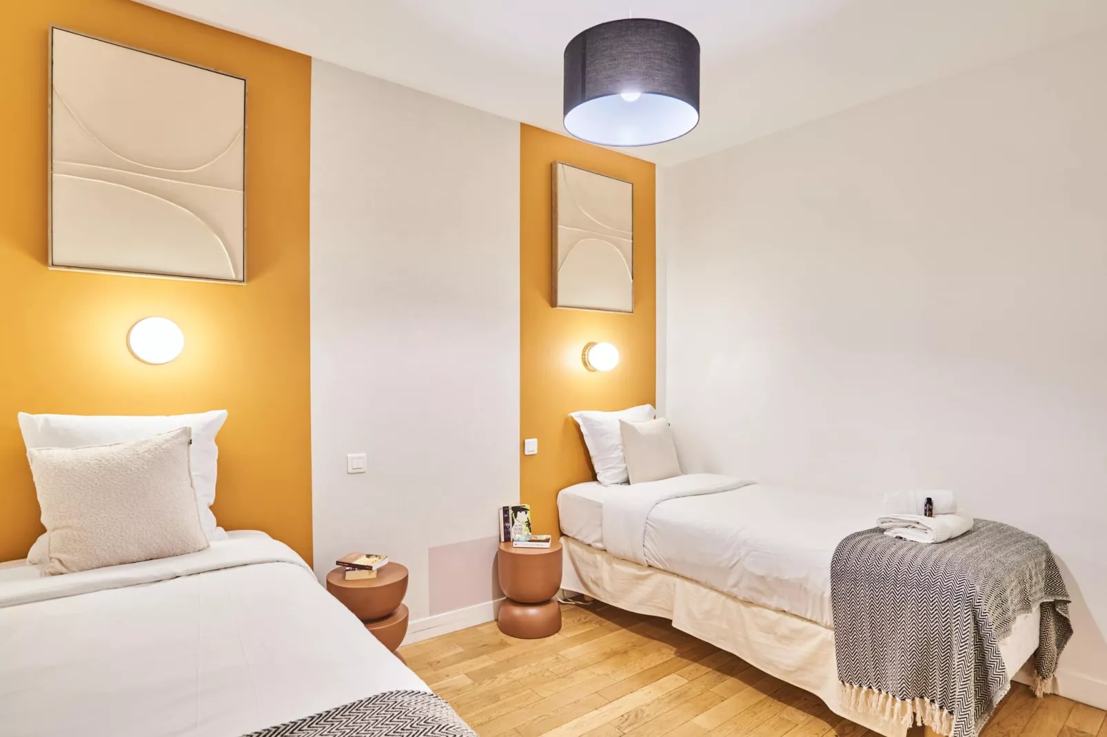 STRASBOURG  2 NEW-Niet-getagd