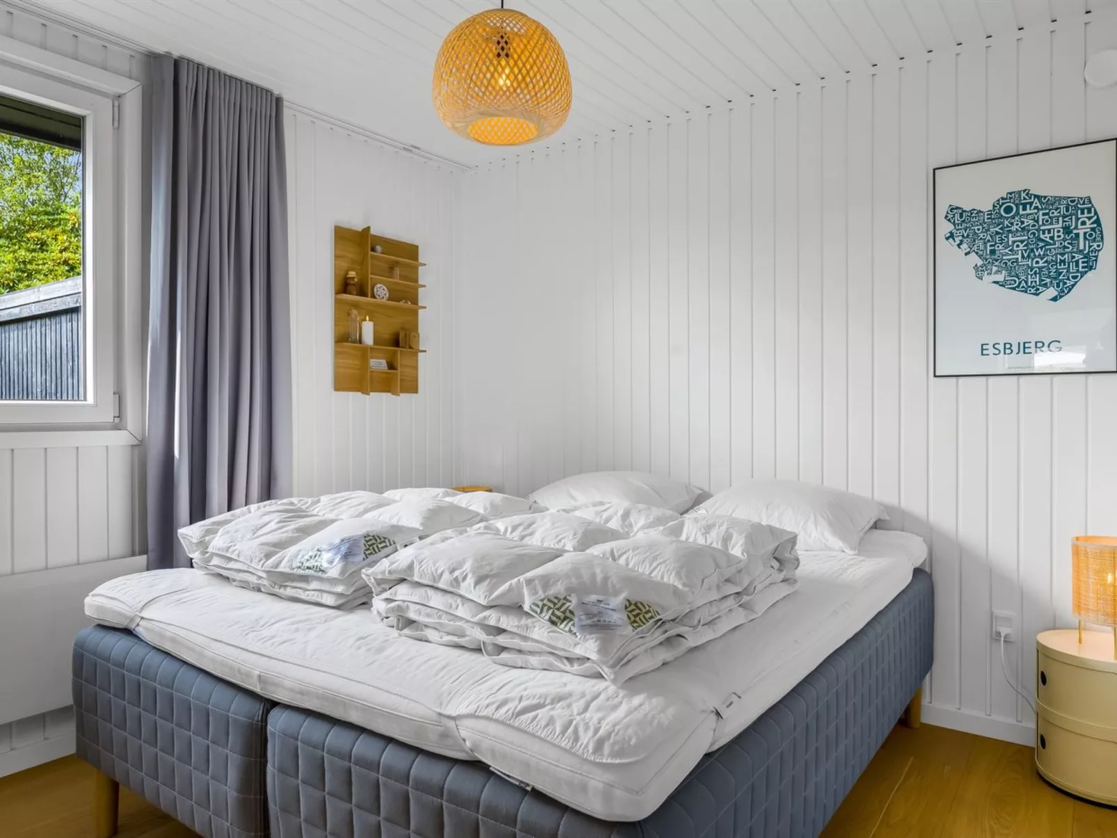 "Hubertina" - 75m from the sea-Binnen