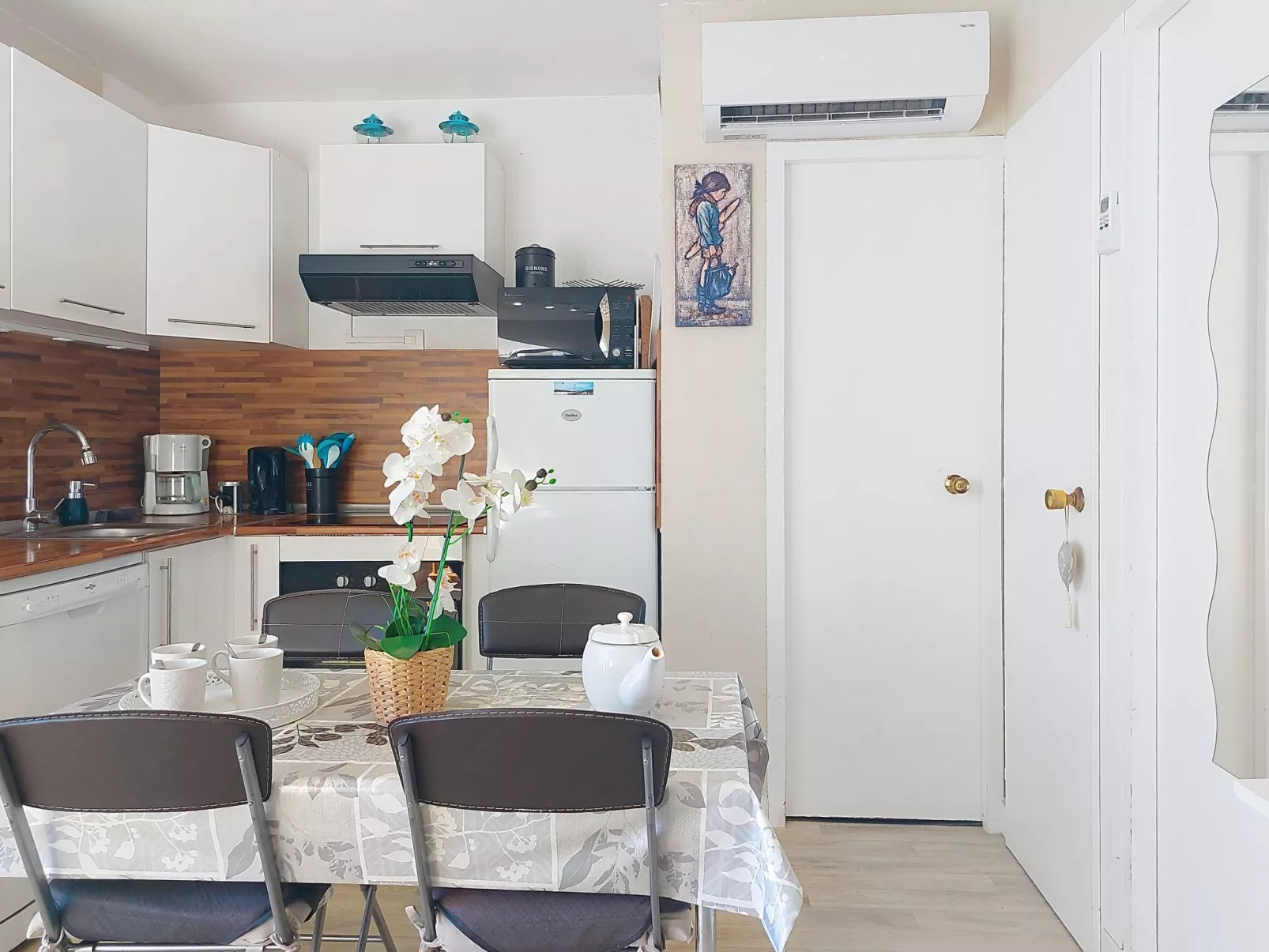 Les Supers Marines-Binnen